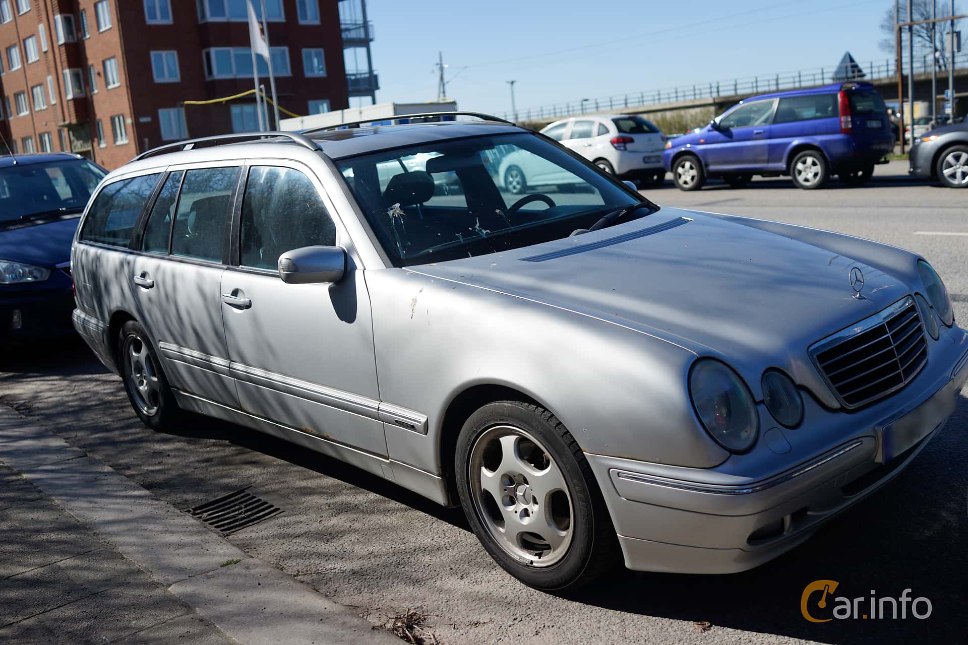 Mercedes-Benz E 280 T  Automatic, 204hp, 2003