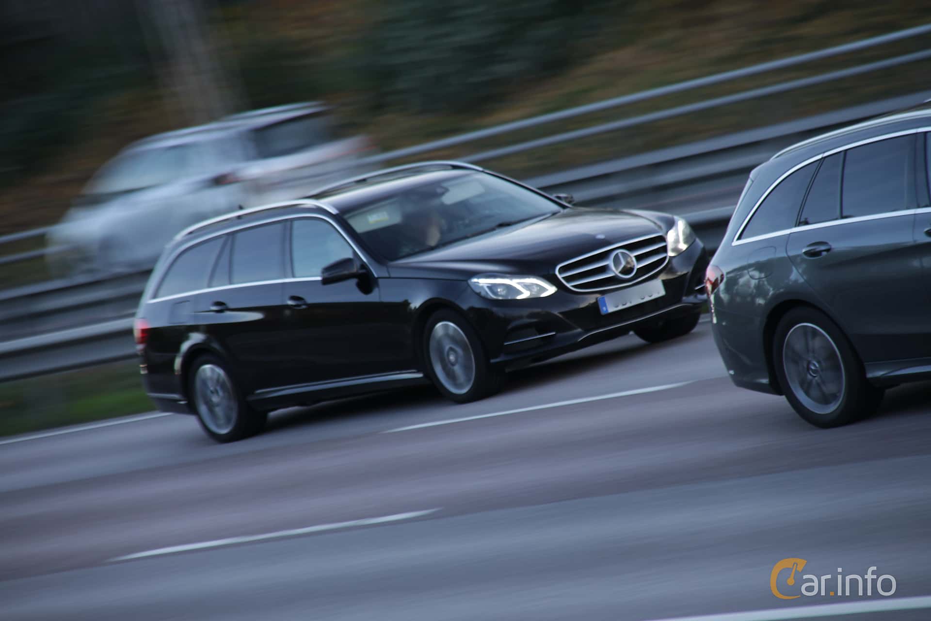 Mercedes-Benz E 350 T BlueTEC 4MATIC  7G-Tronic Plus, 258hp, 2016