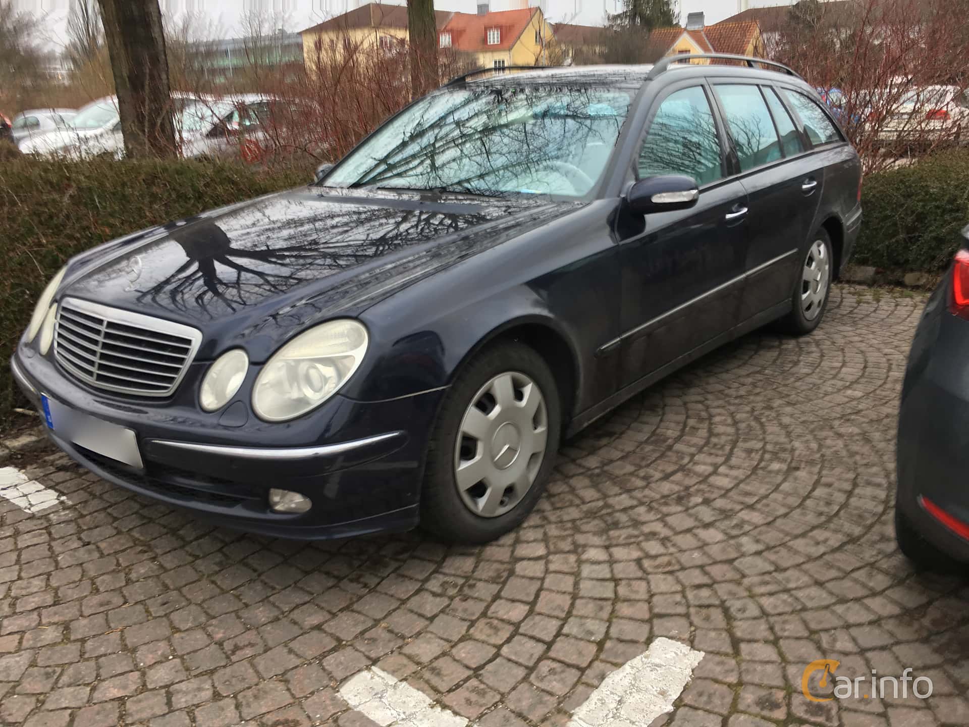 Mercedes-Benz E 270 T CDI  Manual, 177hp, 2005
