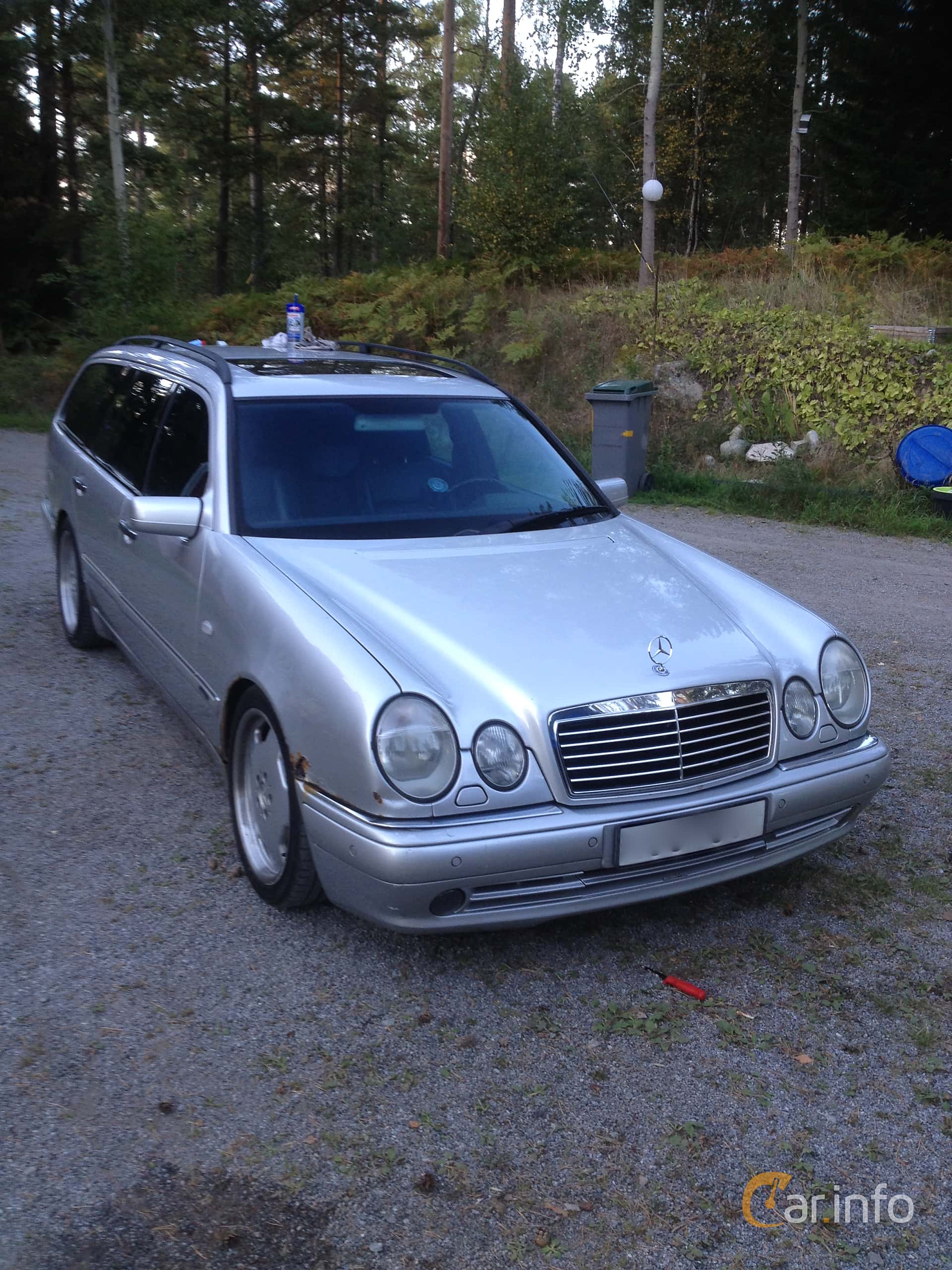 Mercedes-Benz E 430 T  Automatic, 279hp, 1999