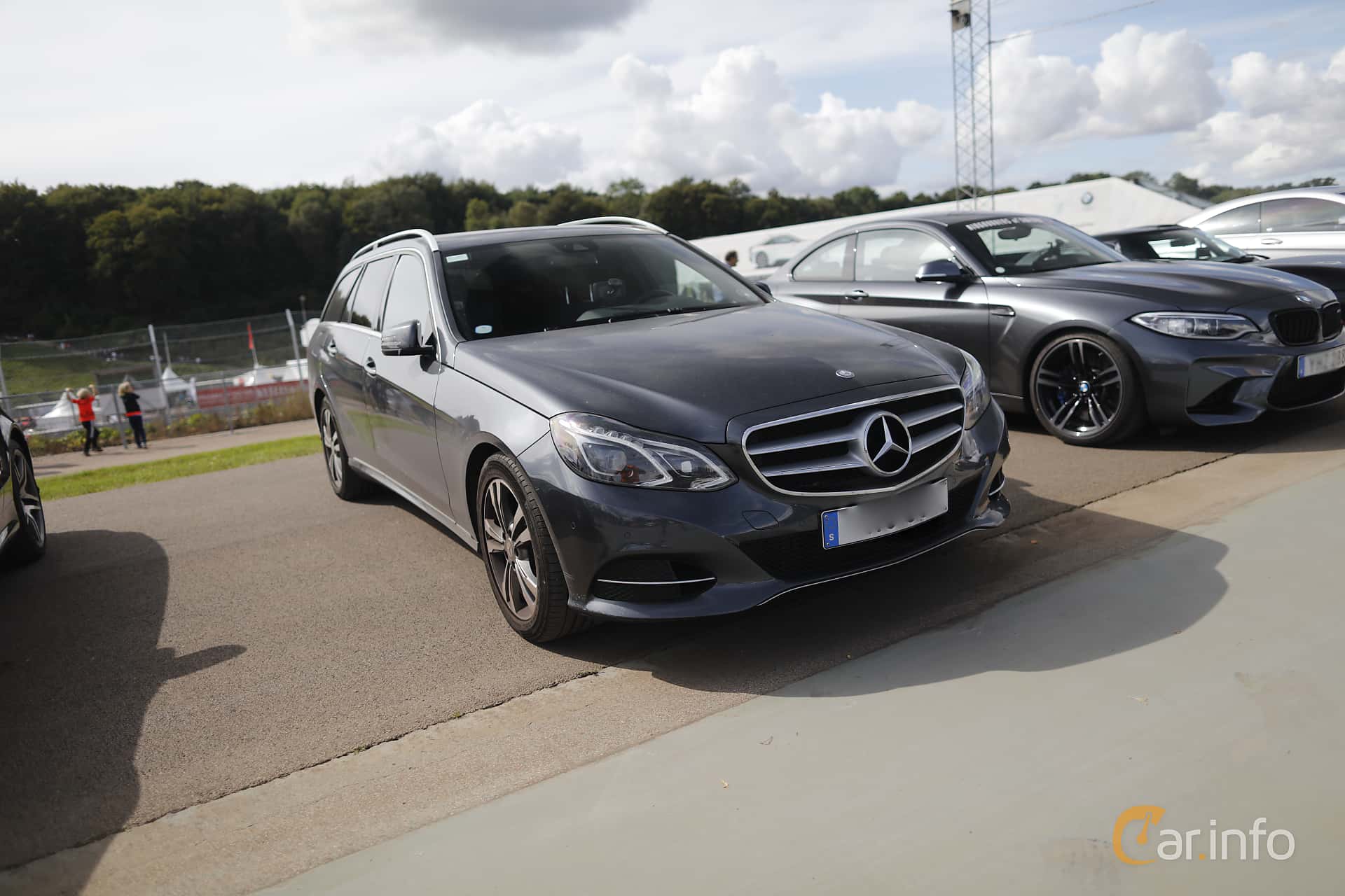 Mercedes-Benz E 250 T  7G-Tronic Plus, 211hp, 2016