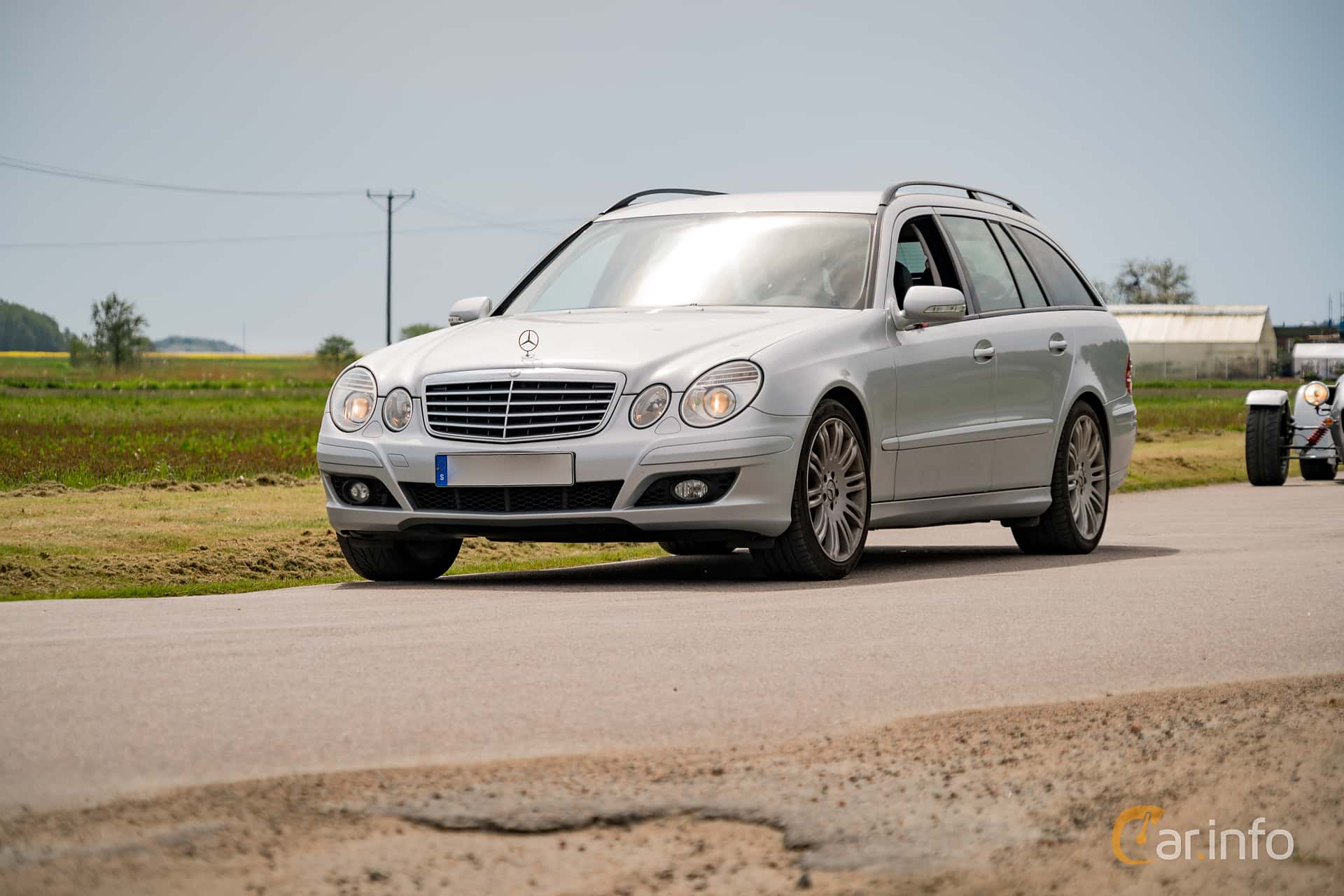 Mercedes-Benz E 280 T  231hp, 2009