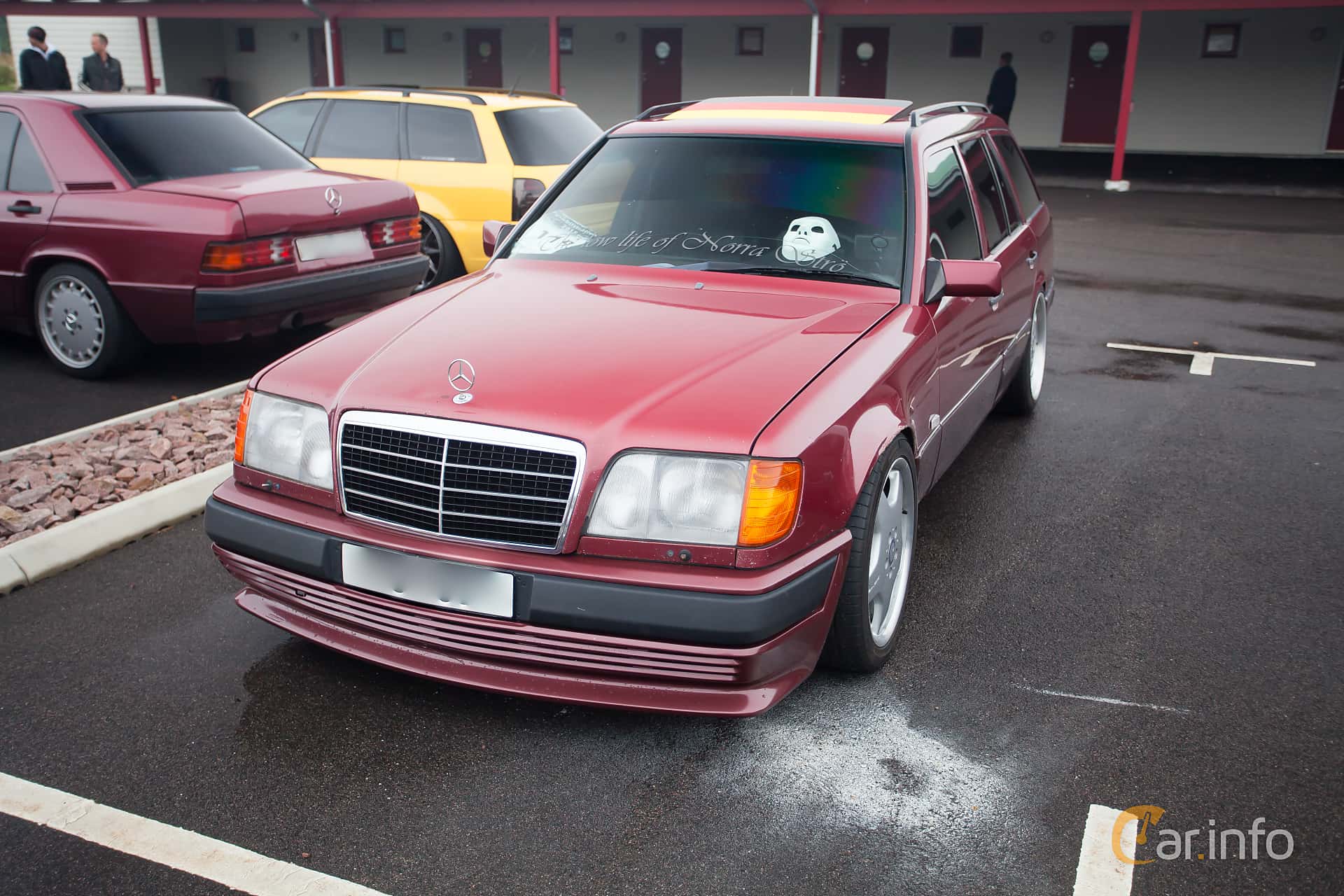 Mercedes-Benz 300 D Turbo 4MATIC  4G-Tronic, 147hp, 1993