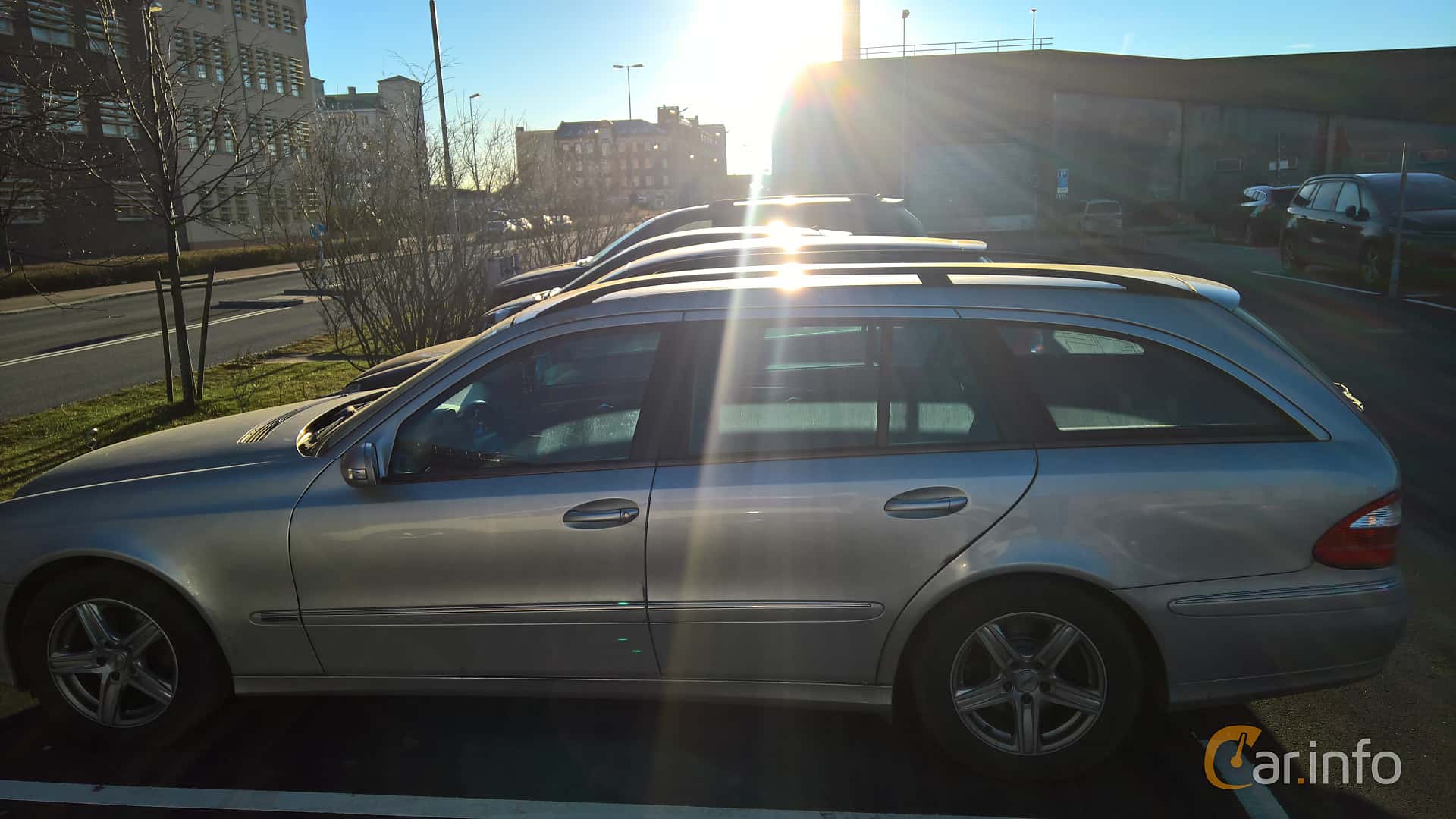 Mercedes-Benz E 240 T  177hp, 2006