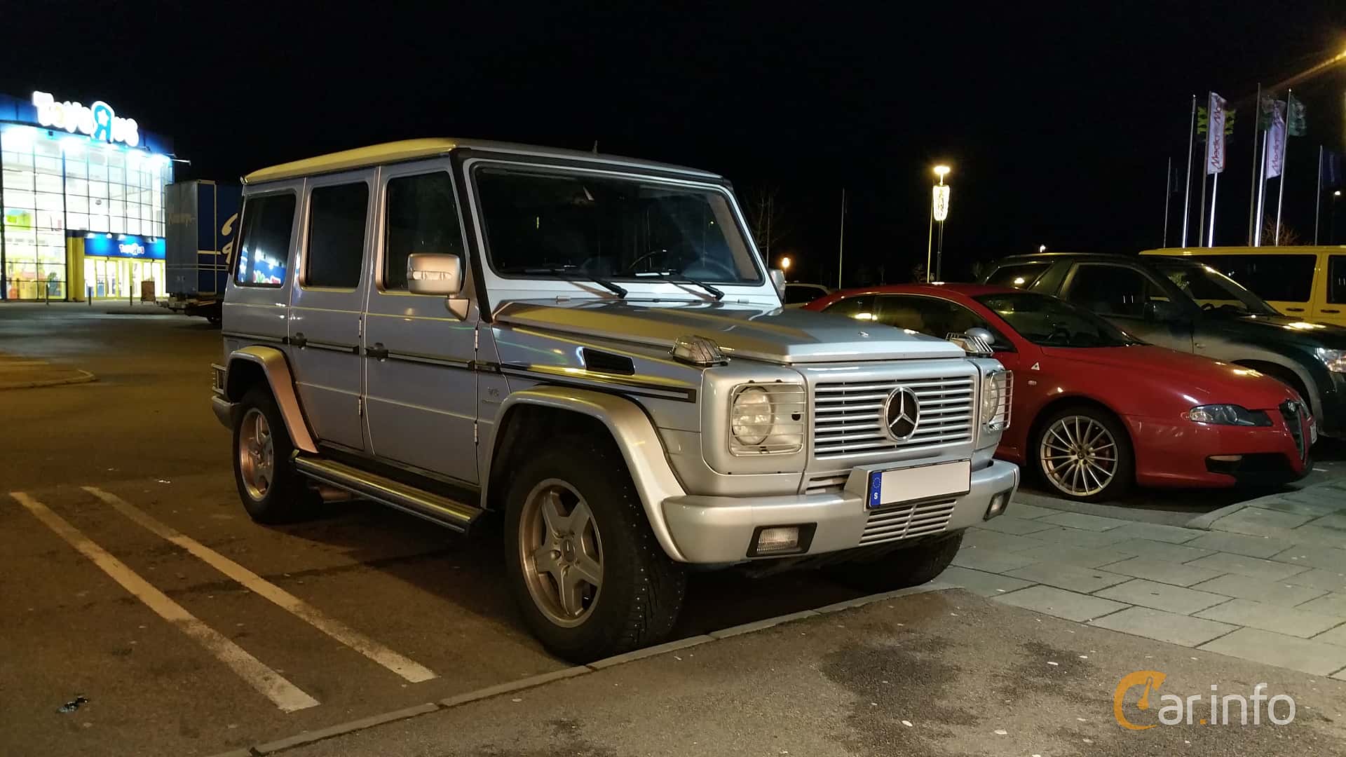 Mercedes-Benz G 55 AMG LWB  Automatic, 476hp, 2005