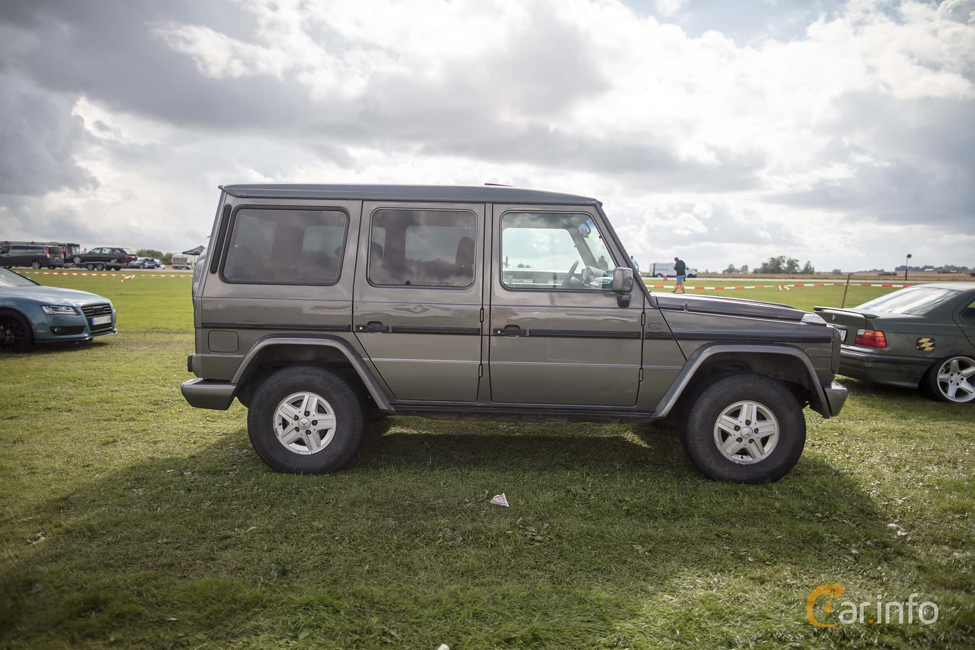Mercedes-Benz G 300 LWB  Manual, 170hp, 1994