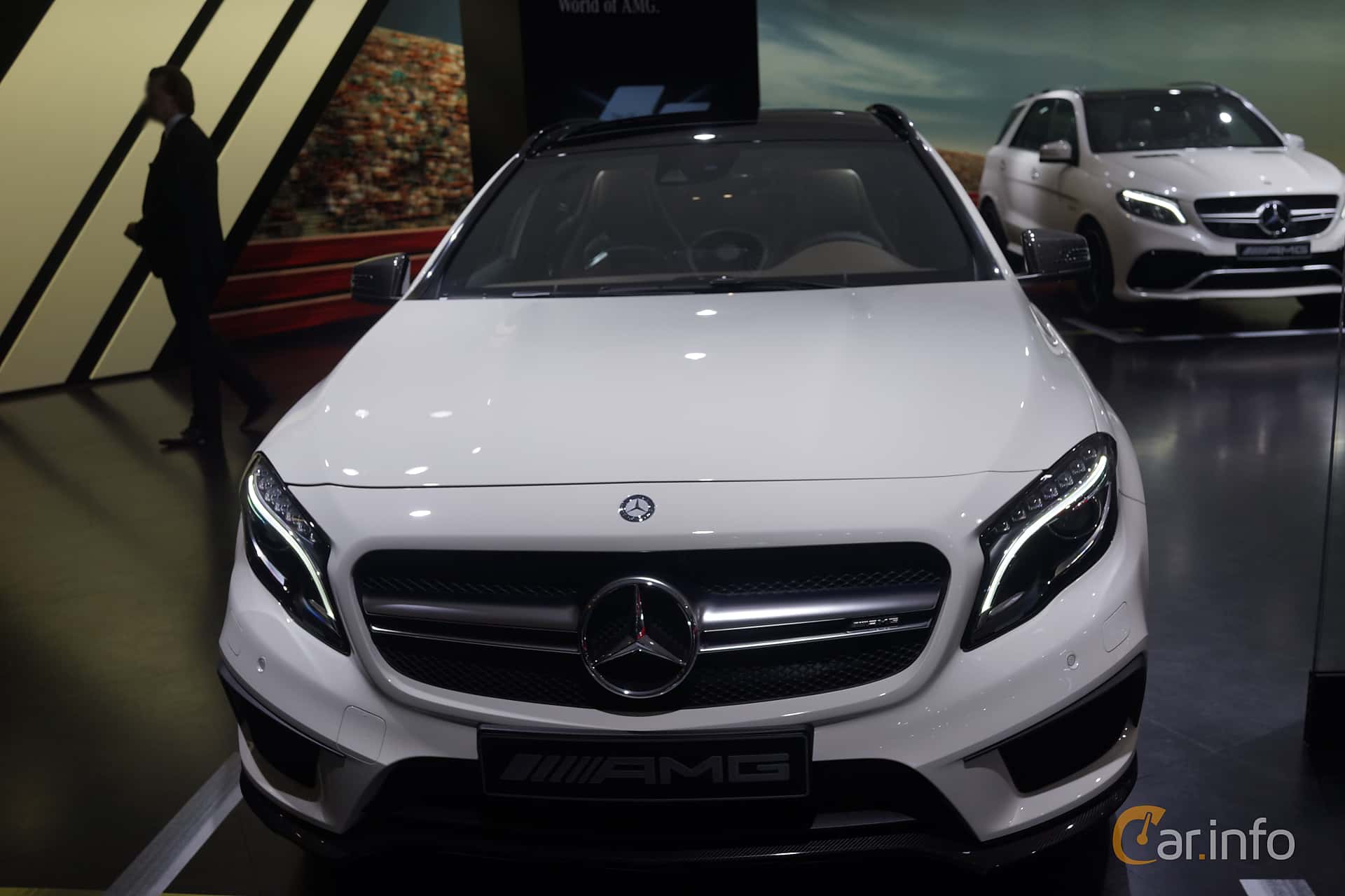 Mercedes-Benz AMG GLA 45  , 381hp, 2017
