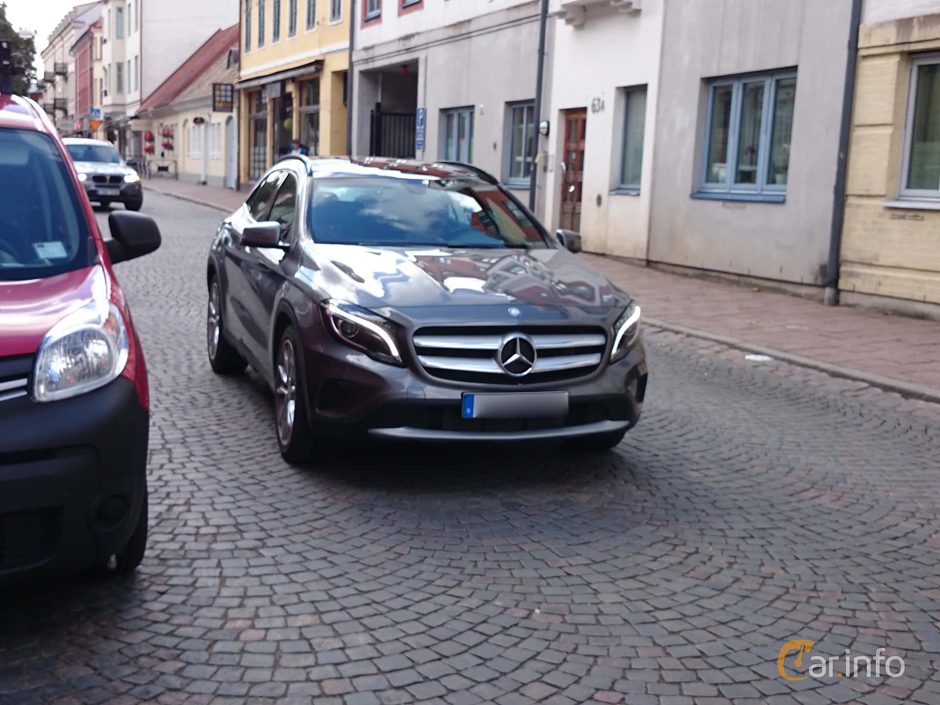 Mercedes-Benz GLA 200 CDI  Manual, 136hp, 2014