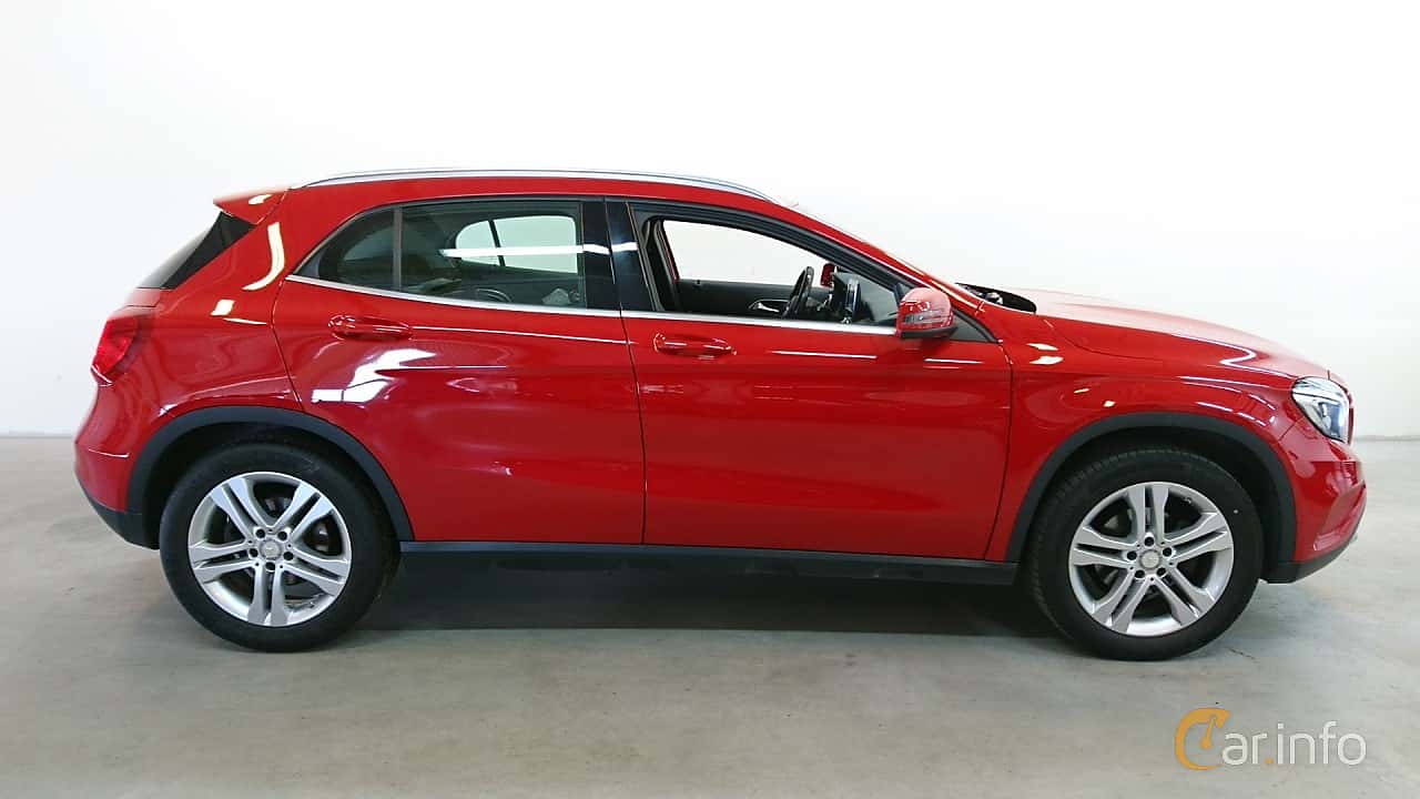 Mercedes-Benz GLA 200 d 4MATIC  7G-DCT, 136hp, 2016