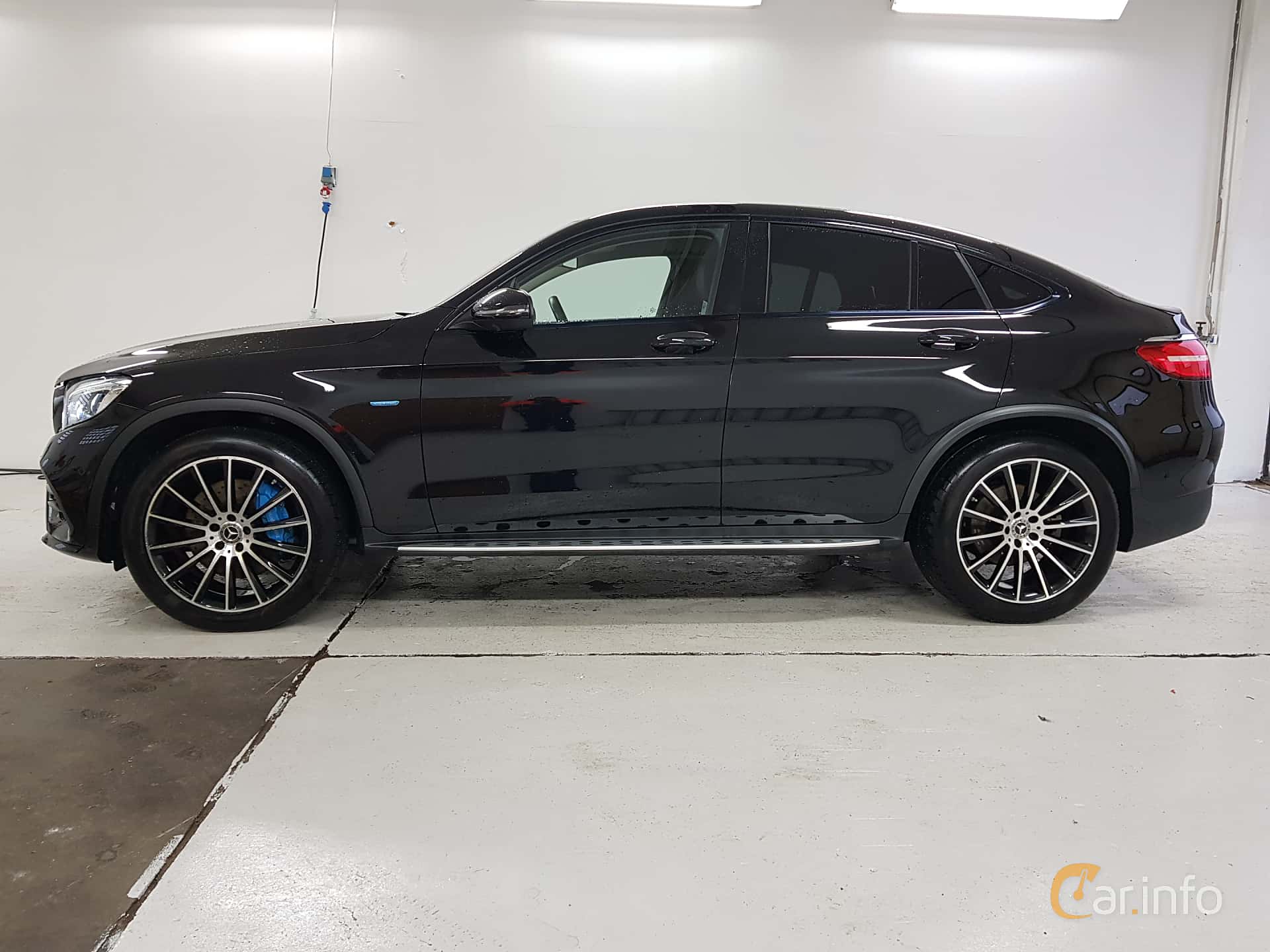 Mercedes-Benz GLC 350 e Coupé 4MATIC  7G-Tronic Plus, 327hp, 2017