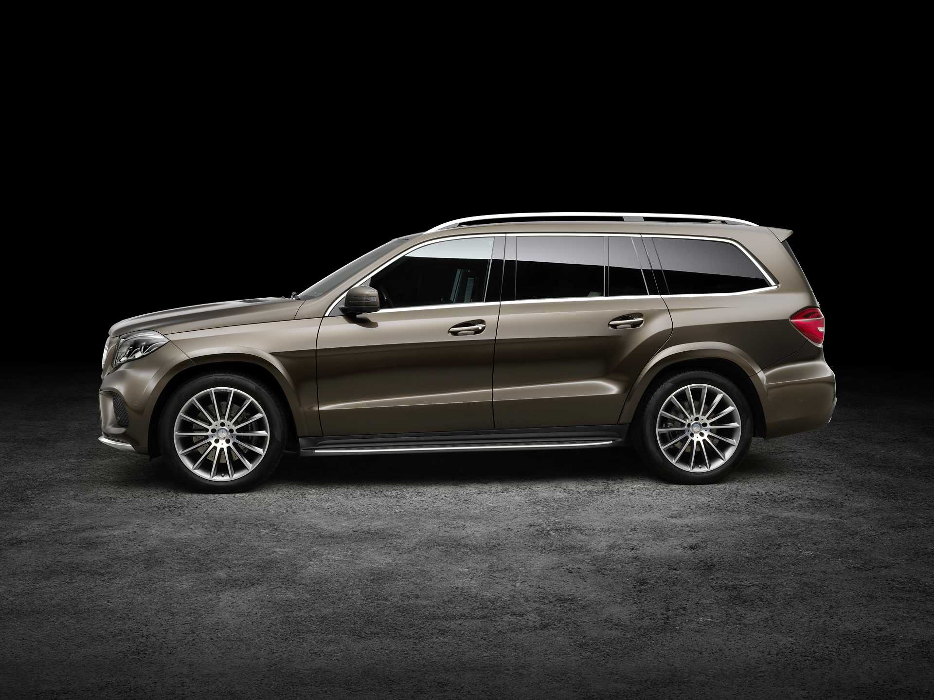 Mercedes-Benz GLS 500 4MATIC  9G-Tronic, 455hp, 2016
