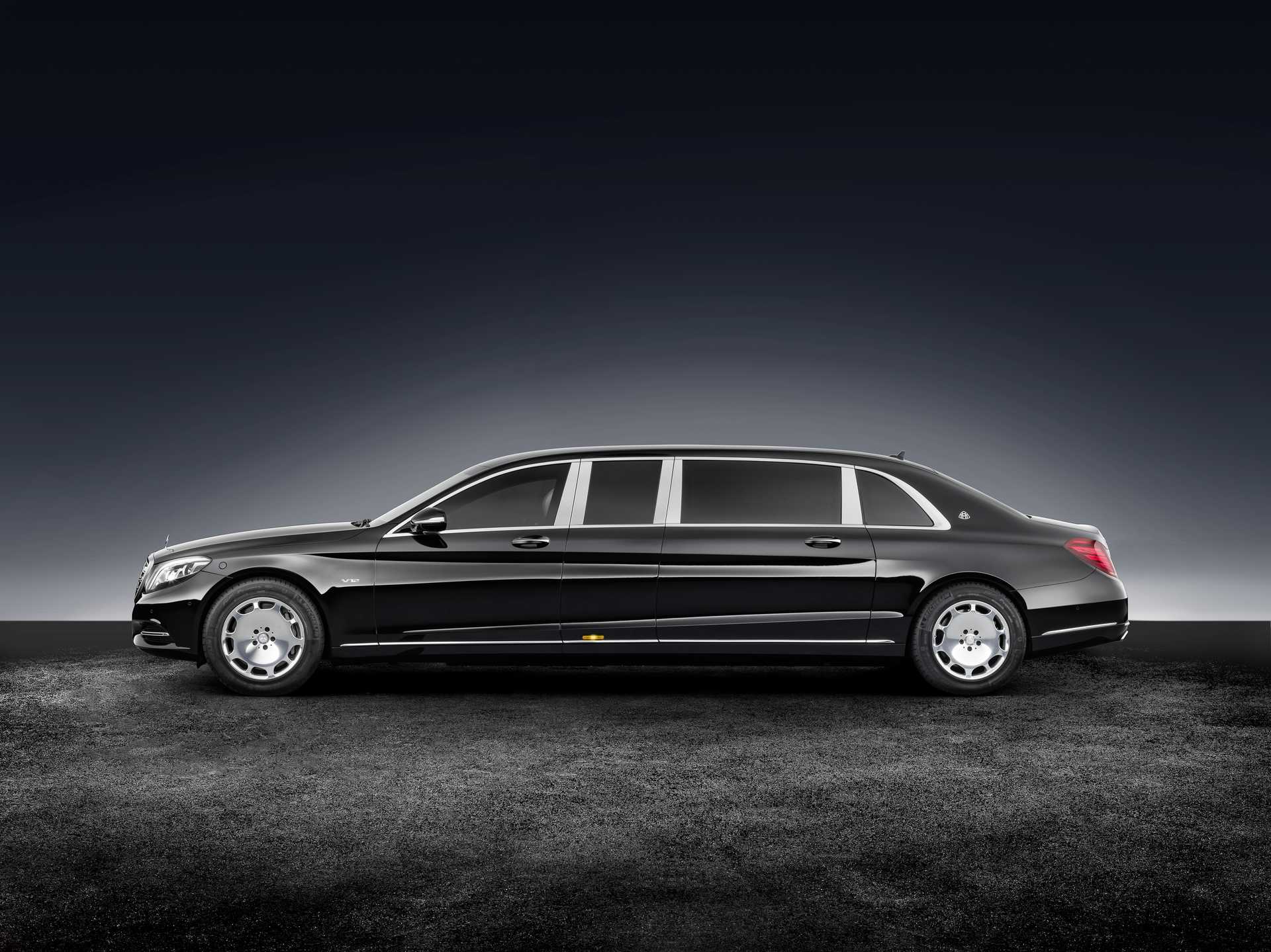 Mercedes-Benz Maybach S 600 Pullman  7G-Tronic Plus, 530hp, 2016