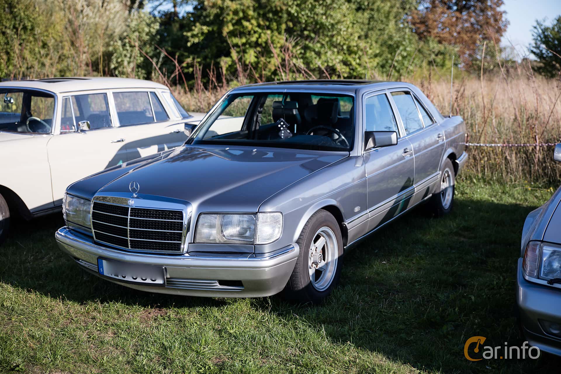 Mercedes-Benz 300 SE  Automatic, 180hp, 1991