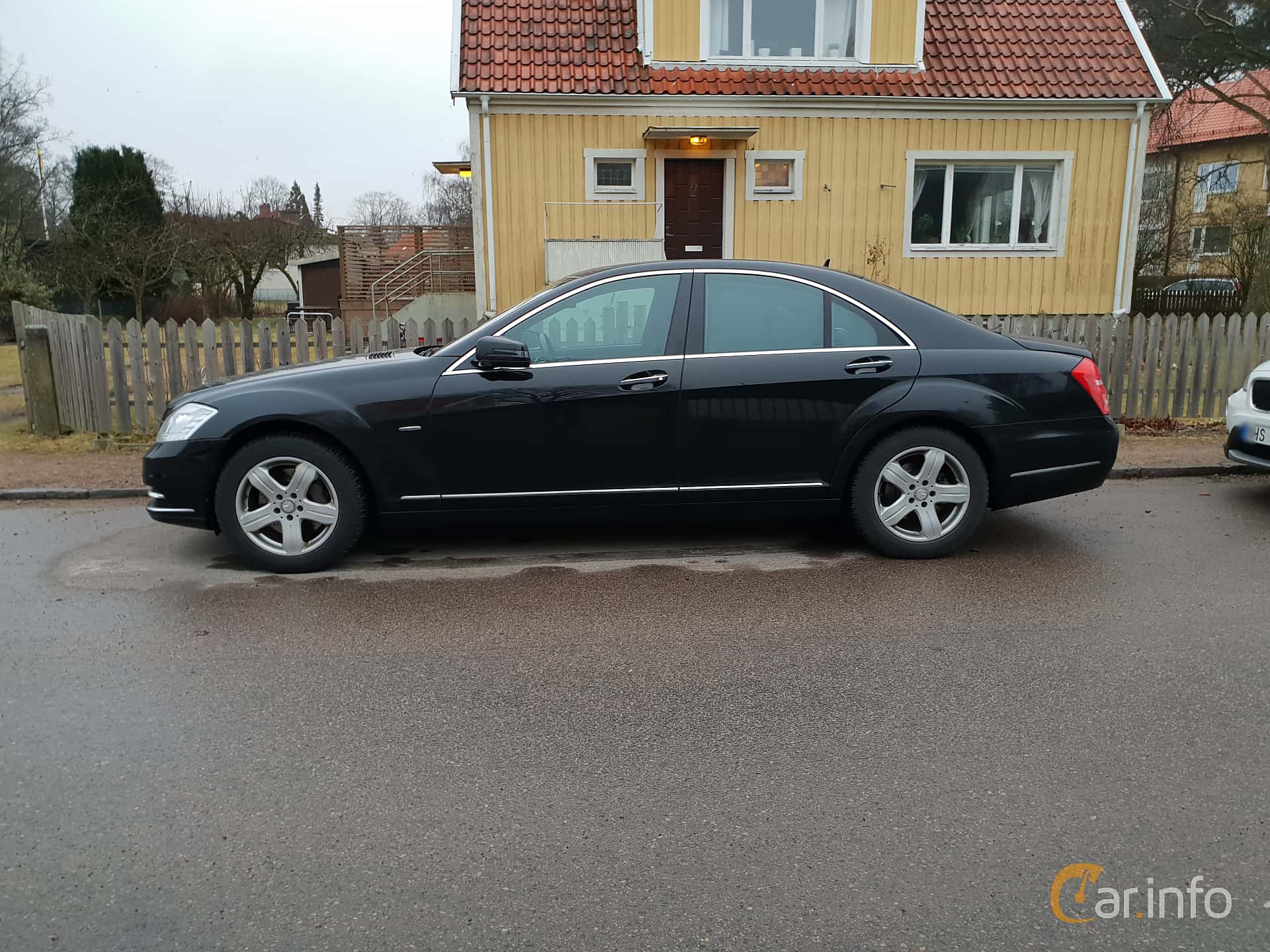 Mercedes-Benz S 350 BlueTEC  7G-Tronic Plus, 258hp, 2012