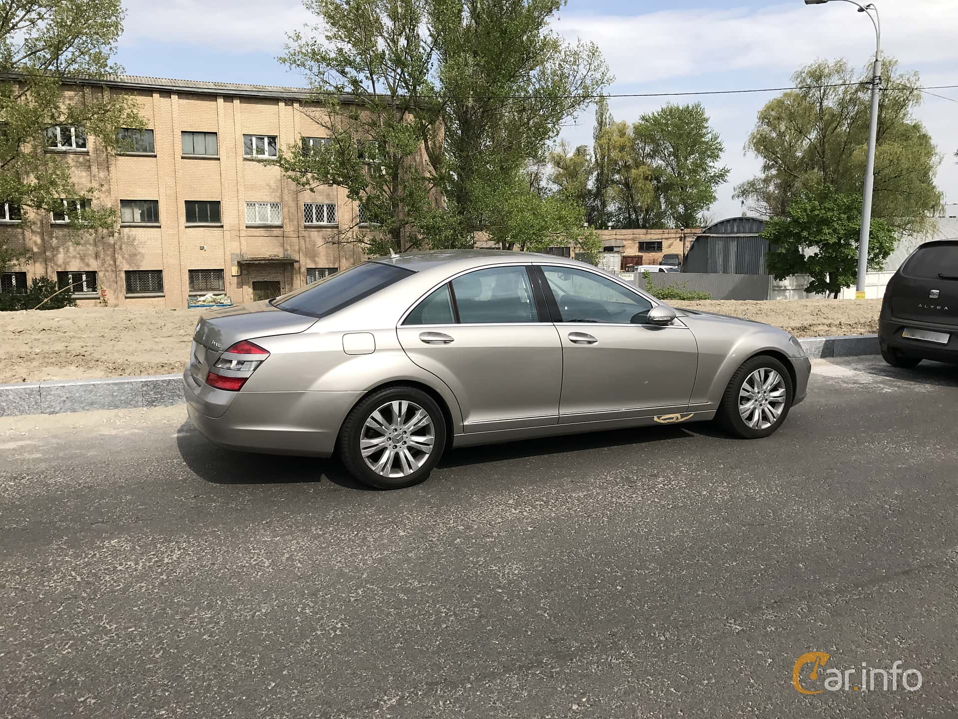 Mercedes-Benz S 500 4MATIC  7G-Tronic, 388hp, 2006