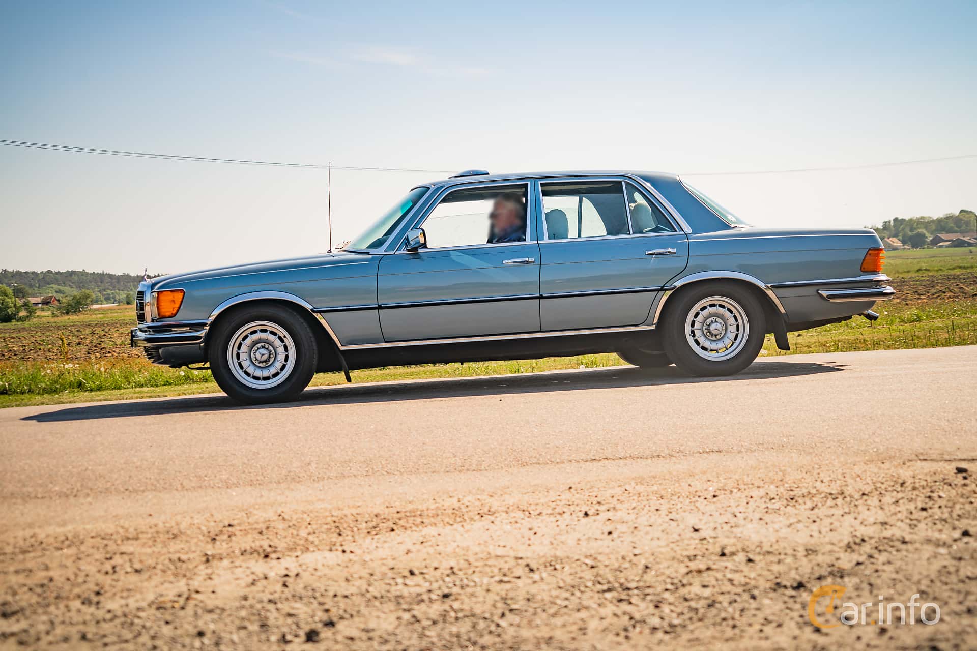 Mercedes-Benz 280 SE