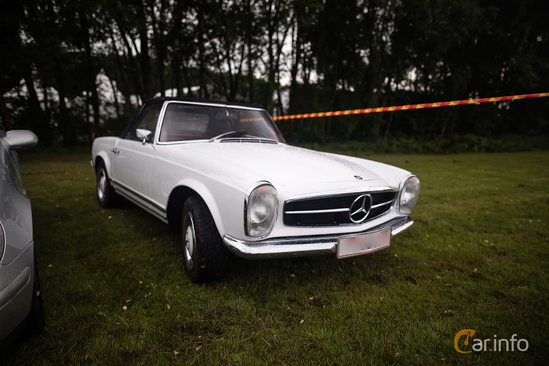 Mercedes-Benz 250 SL  Manual, 150hp, 1968