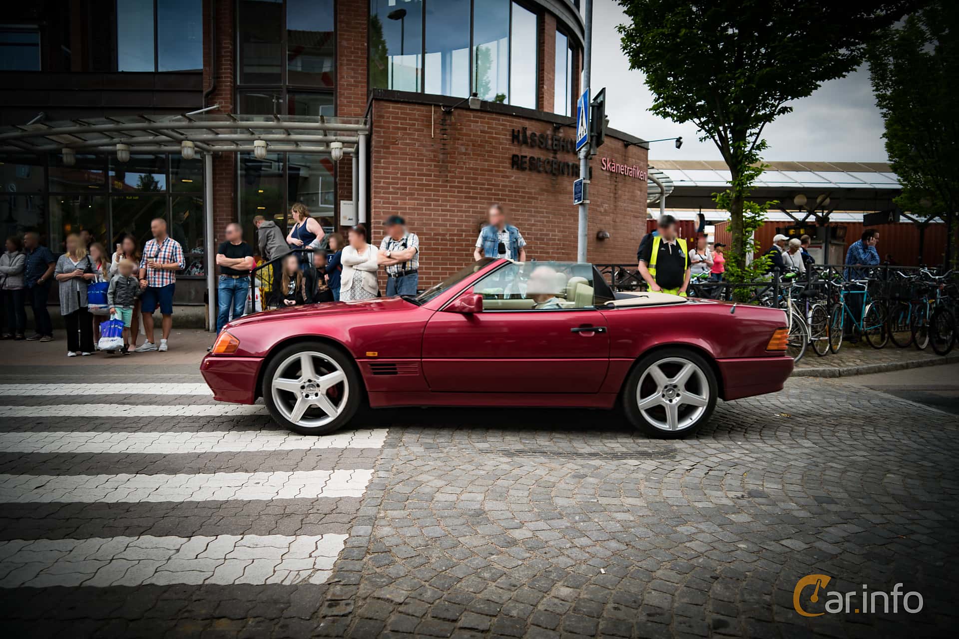 Mercedes-Benz 300 SL-24  231hp, 1992