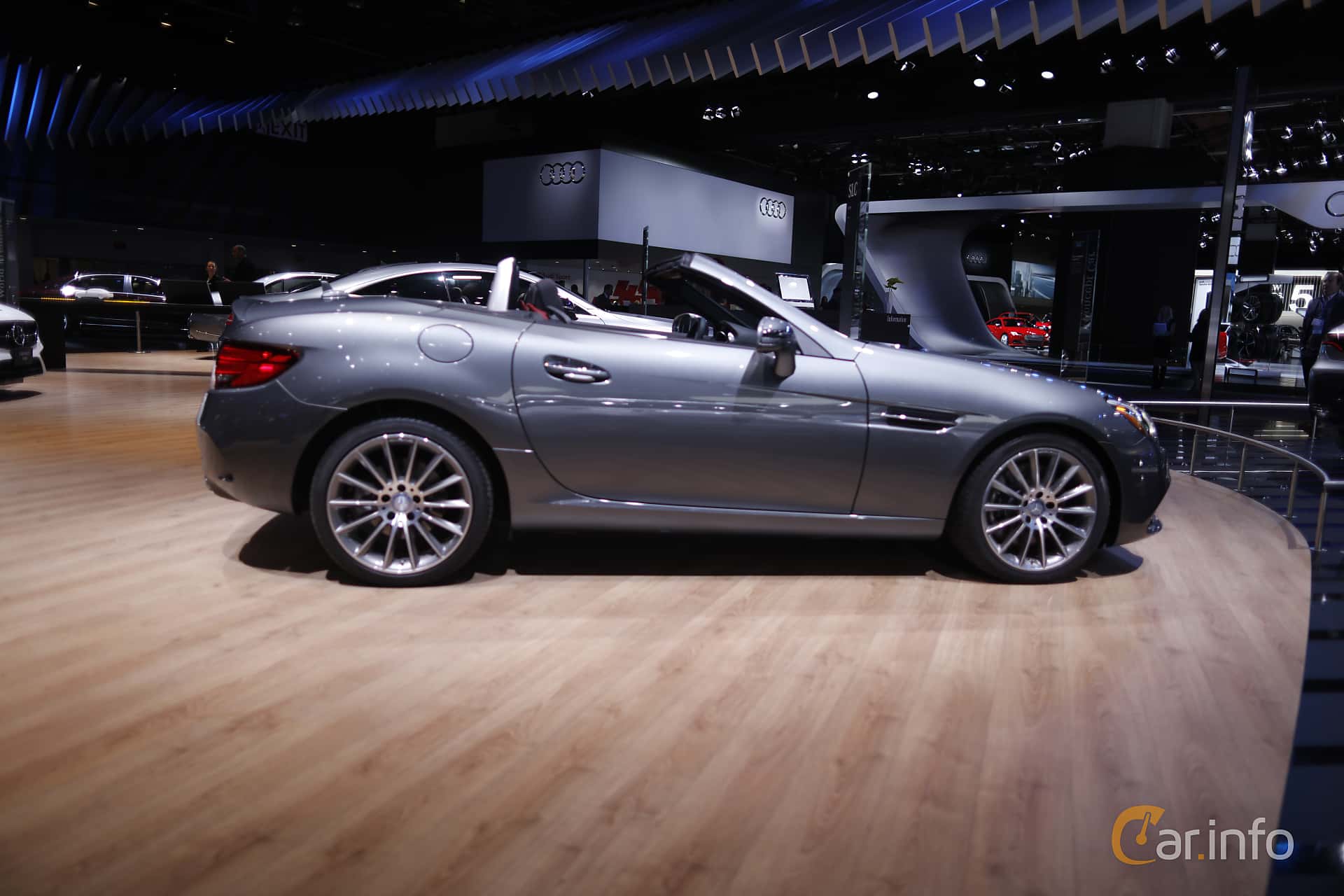 Mercedes-Benz SLC 300  9G-Tronic, 245hp, 2017