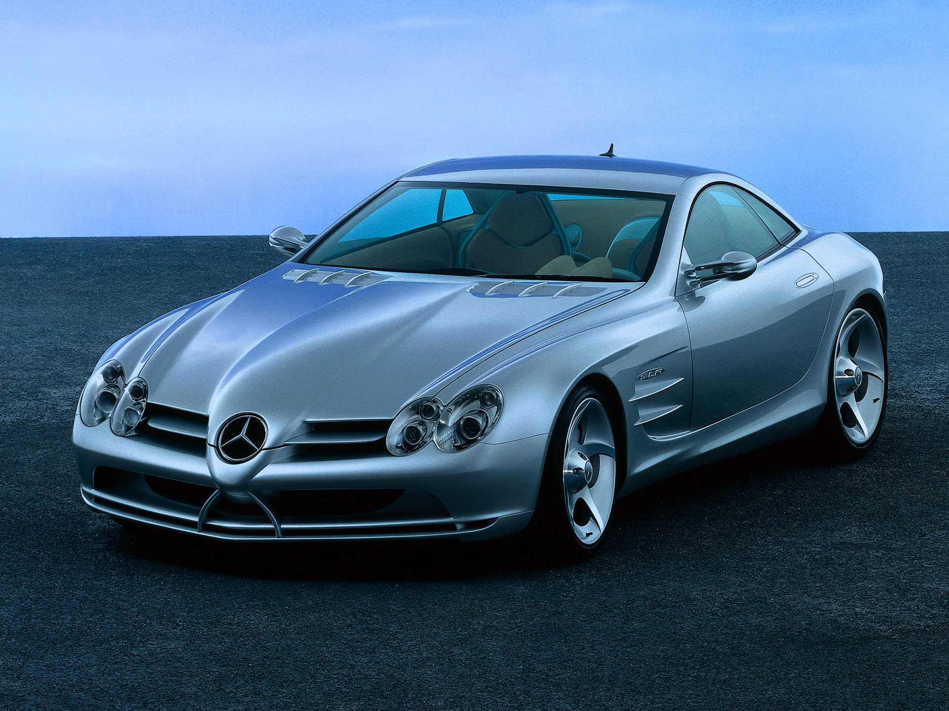Mercedes-Benz Vision SLR 5.4 V8 Automatic, 565hp, 1999