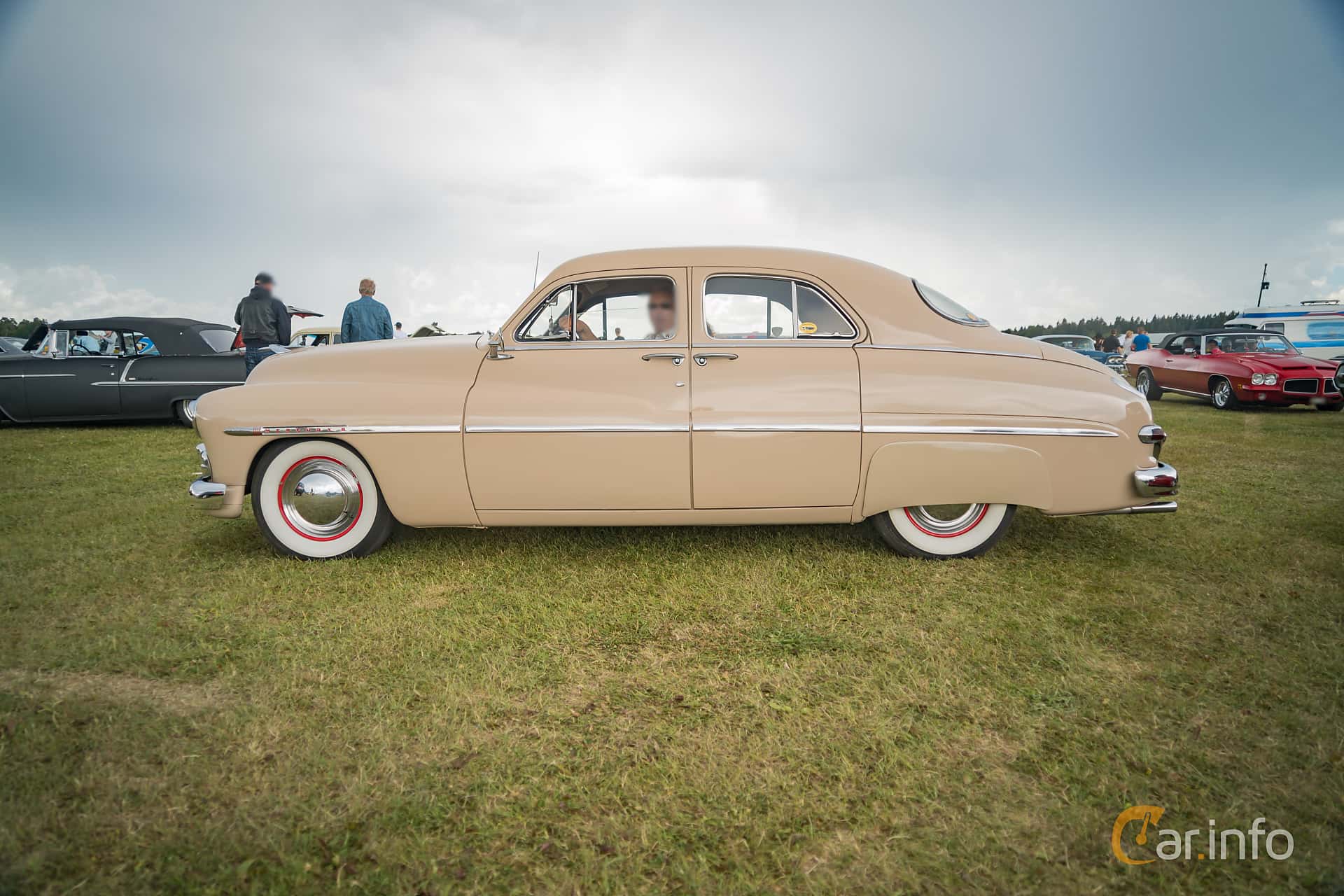 Mercury Eight 0CM Sedan 4.2 V8 Manual, 110hp, 1950