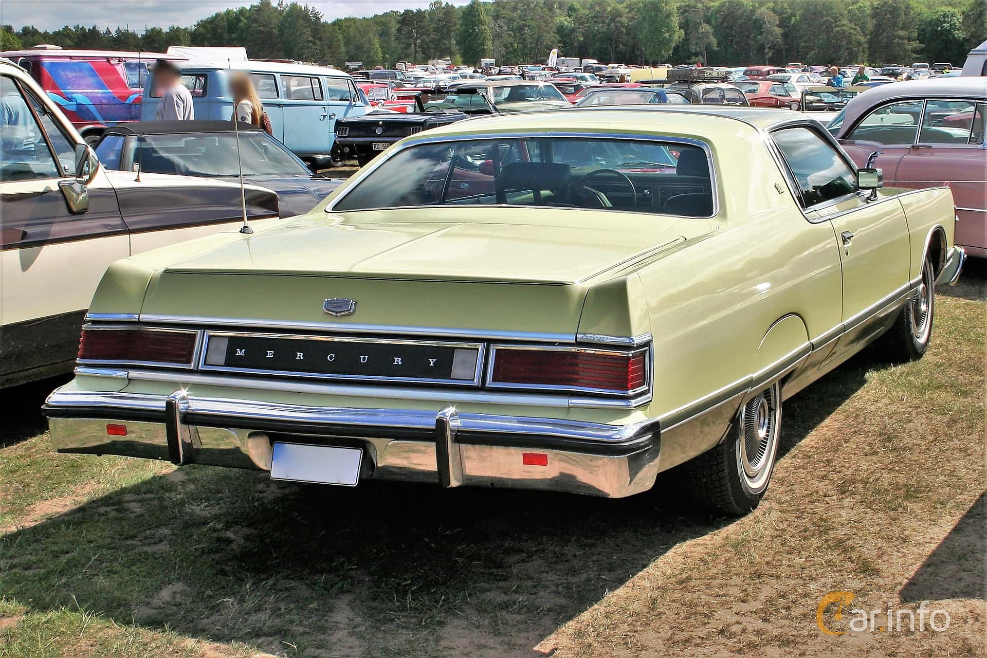 Mercury Marquis 2-door Hardtop 3rd Generation 2nd Facelift 6.6 V8 Automatic, 3-speed
