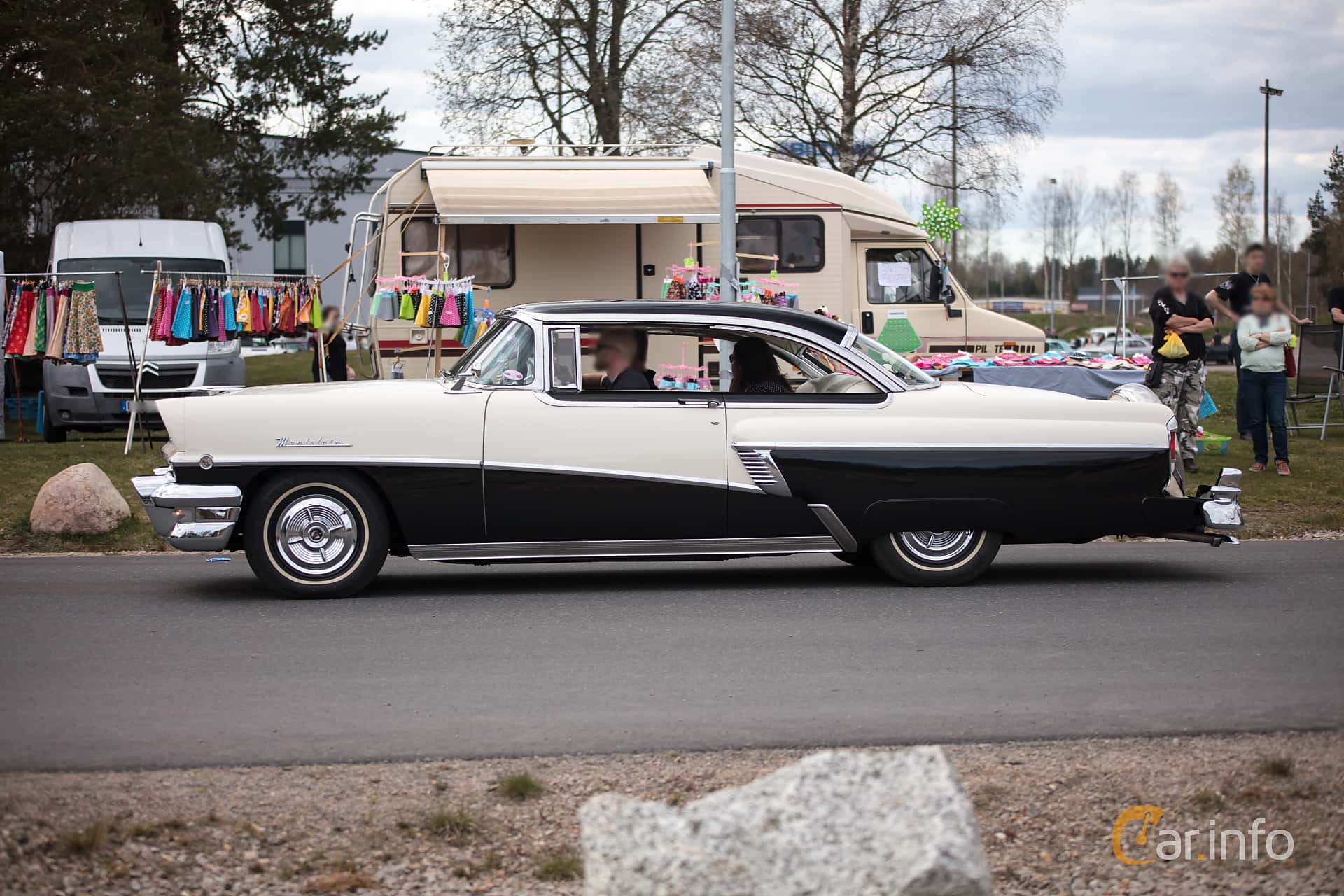 Mercury Montclair 2-door Hardtop 5.1 V8 Automatic, 238hp, 1956