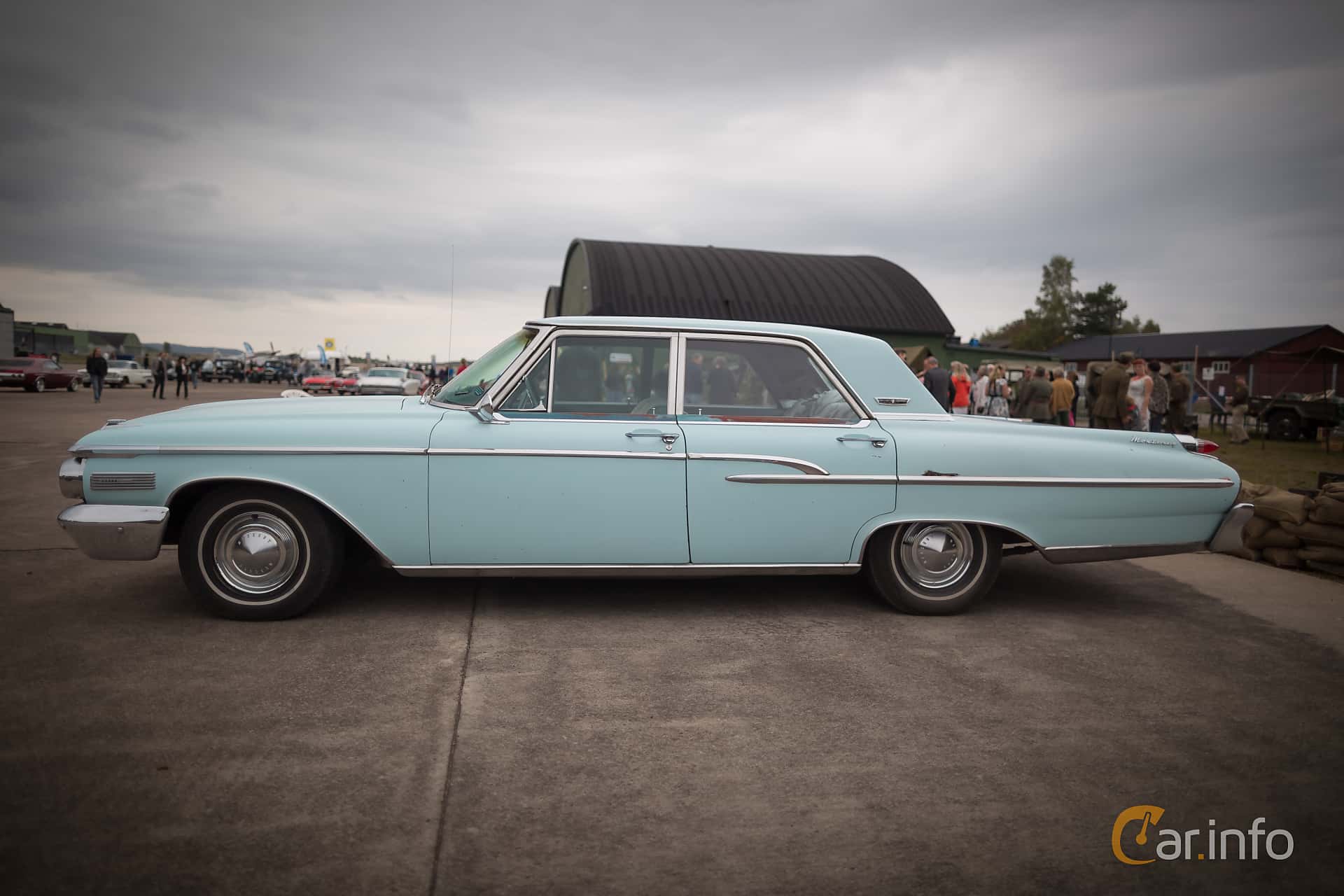 Mercury Monterey 4-door Custom Sedan 5th Generation 6.4 V8 Manual, 4-speed