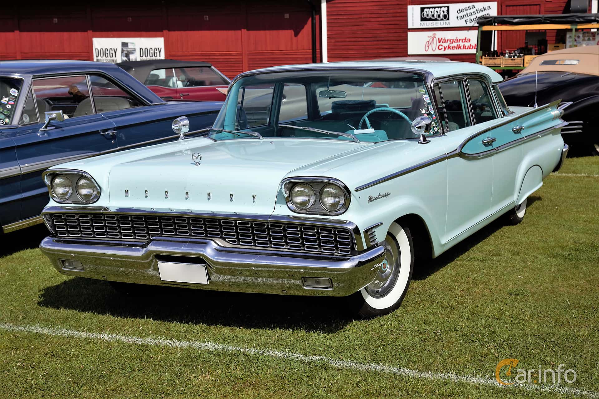 Mercury Monterey 4-door Sedan 5.1 V8 Automatic, 213hp, 1959