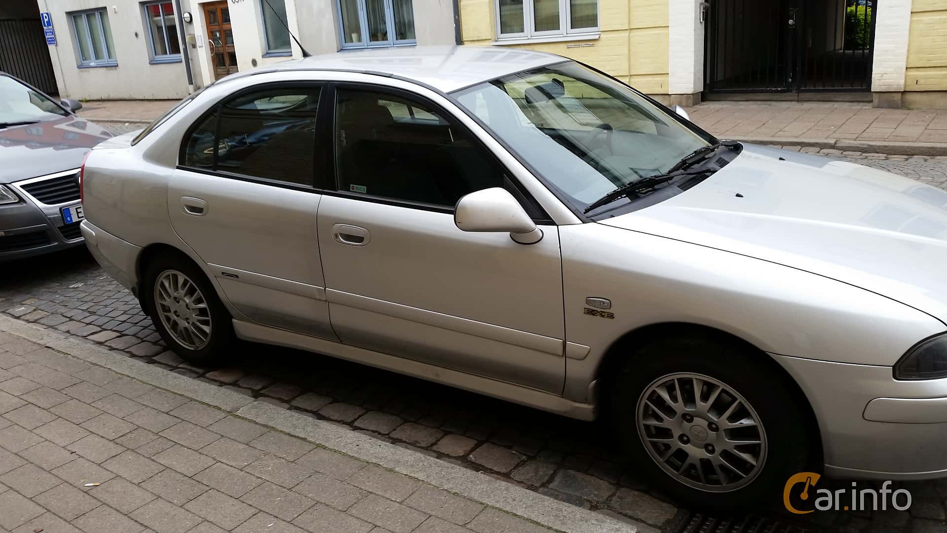 Mitsubishi Carisma Hatchback 1.8 122hp, 2003