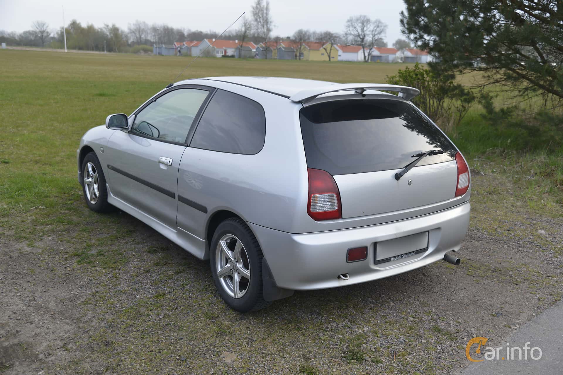Mitsubishi Colt 1.6 Manual, 103hp, 2001