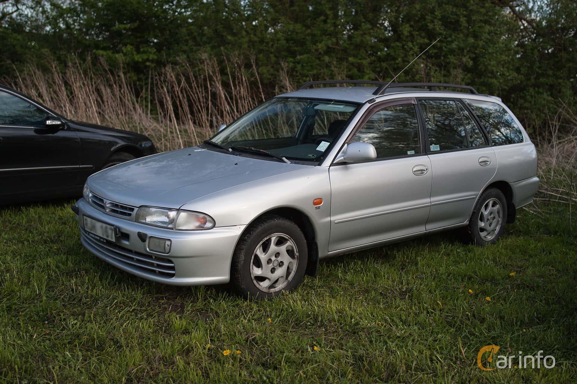 Mitsubishi Lancer Wagon 1.6 Manual, 90hp, 2000
