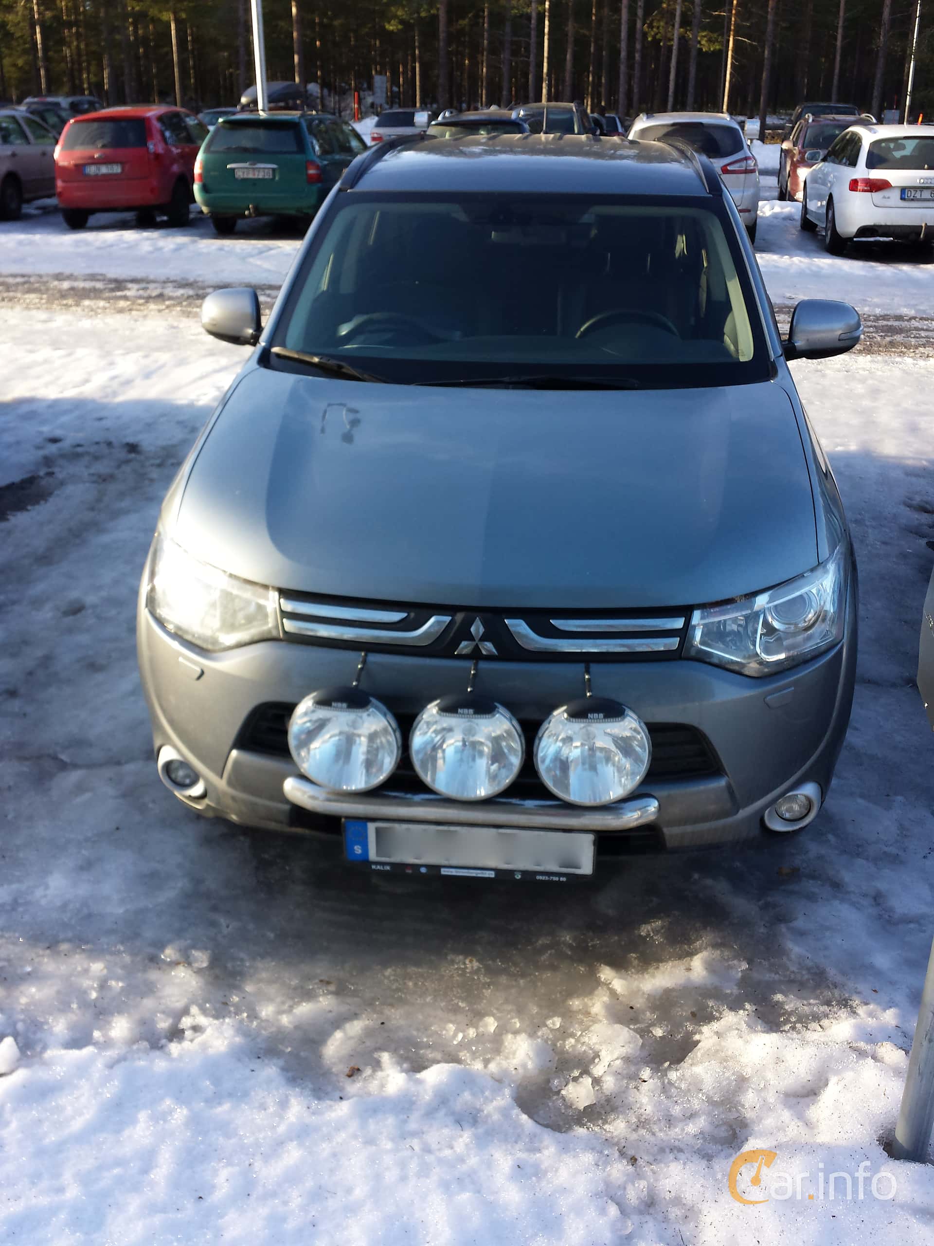 Mitsubishi Outlander 2.2 Di-D 4WD Automatic, 150hp, 2013