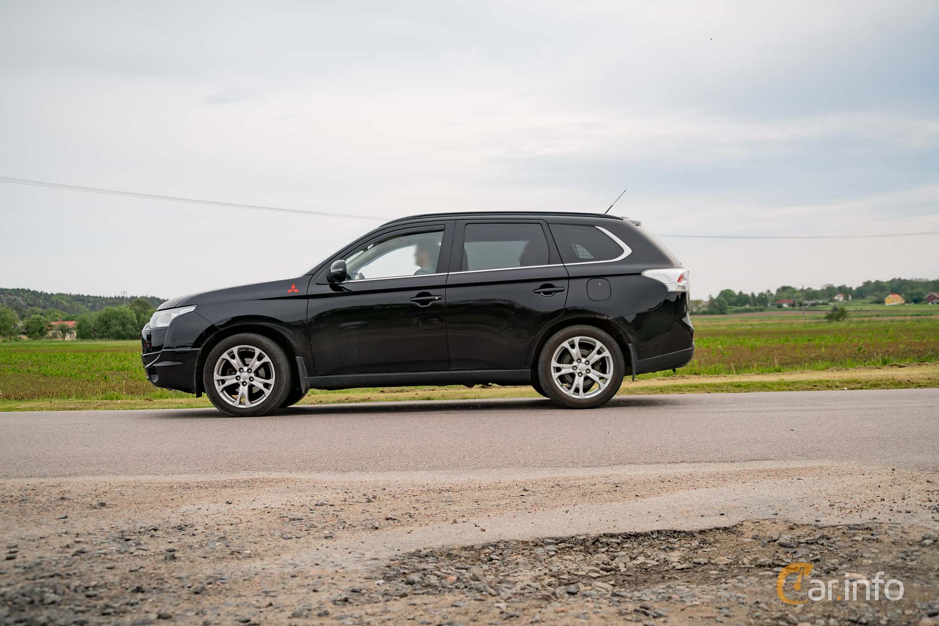 Mitsubishi Outlander generation CW0 2.2 Di-D 4WD Automatic, 6-speed