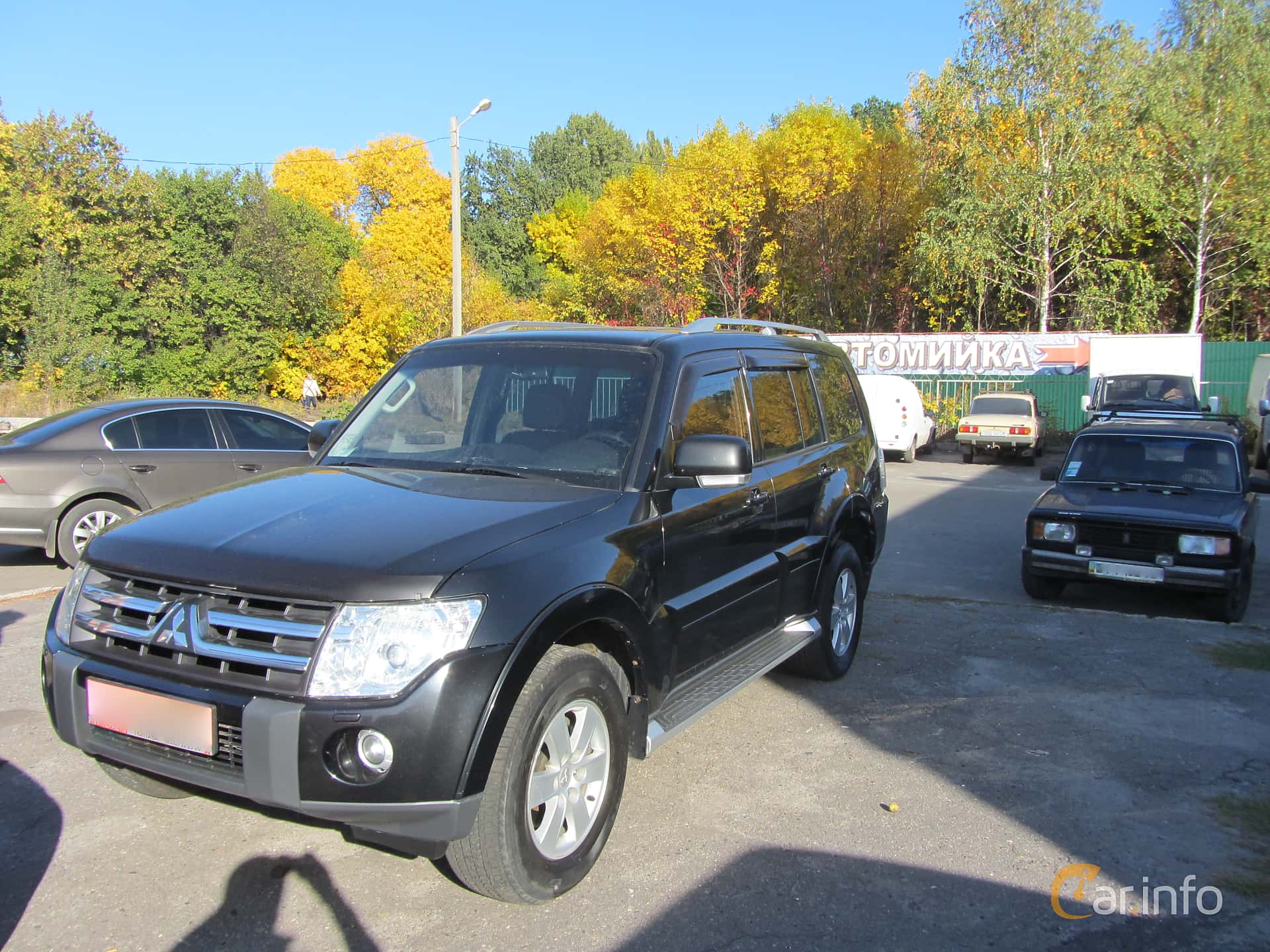 Mitsubishi Pajero 5-door generation V80 3.2 Di-D 4WD Automatic, 5-speed