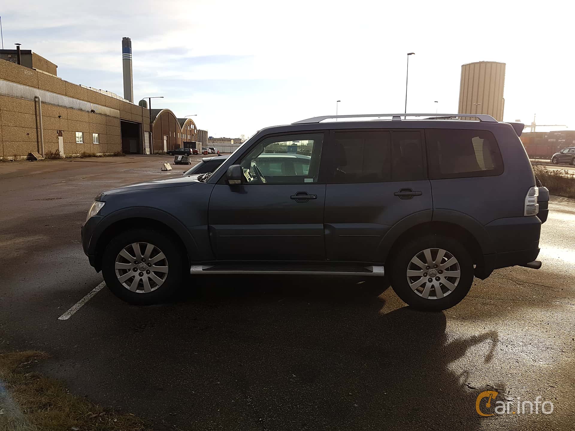 Mitsubishi Pajero 5-door 3.8 V6 4WD Automatic, 250hp, 2012