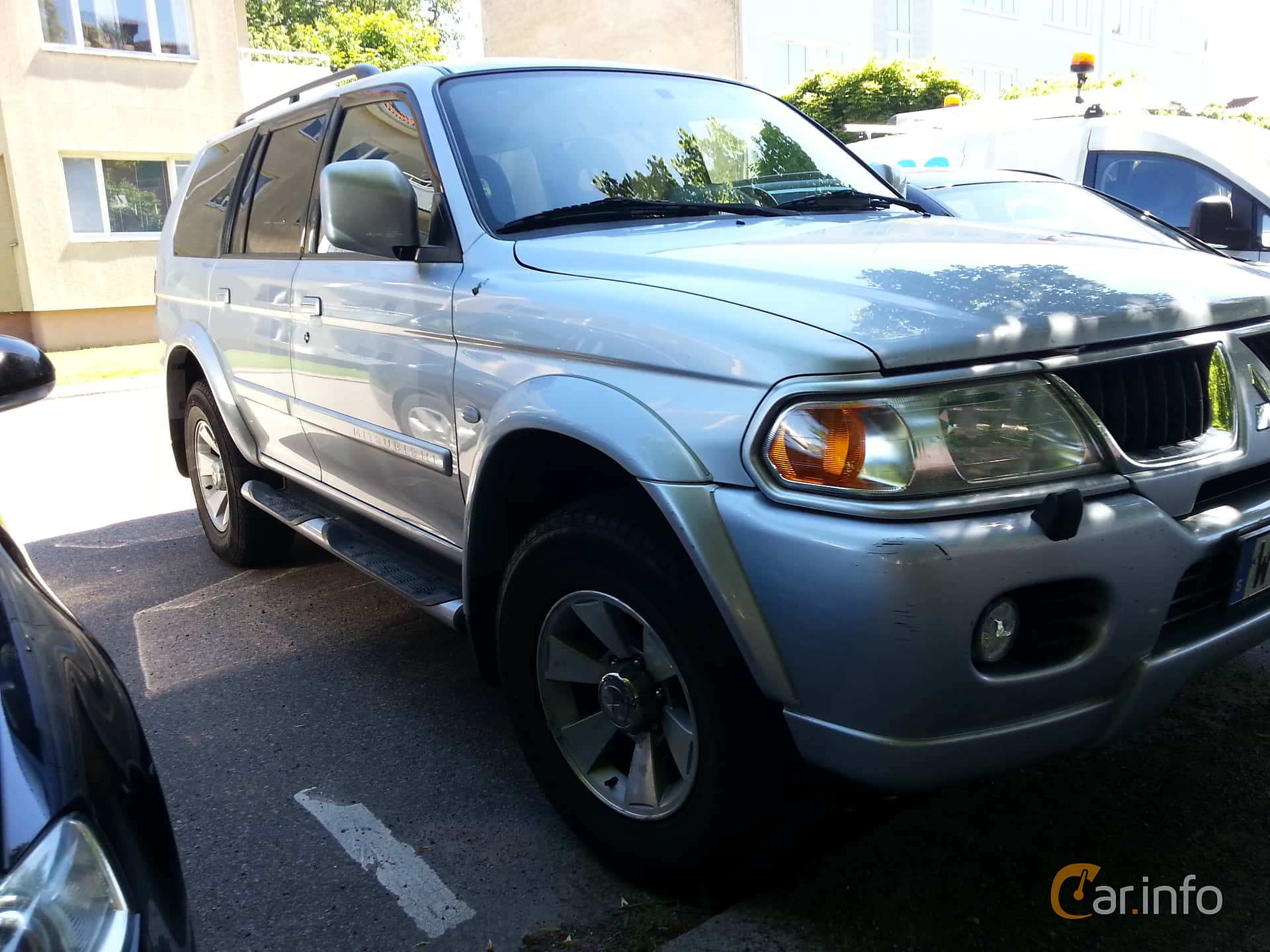 Mitsubishi Pajero Sport 3.0 V6 4WD 177hp, 2005