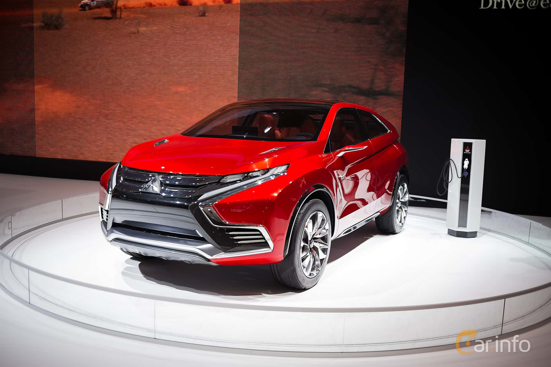 Mitsubishi XR-PHEV II Concept Concept, 2015