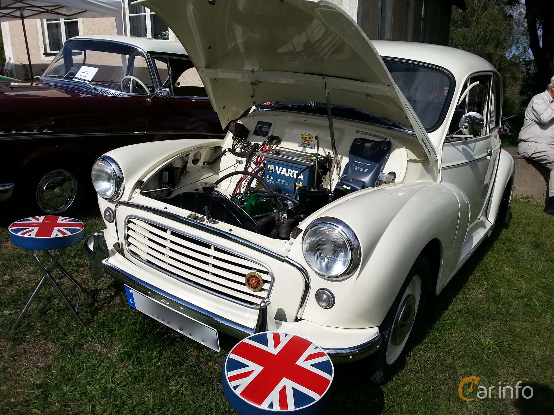 Morris Minor 1000 2-door 0.95 Manual, 38hp, 1957