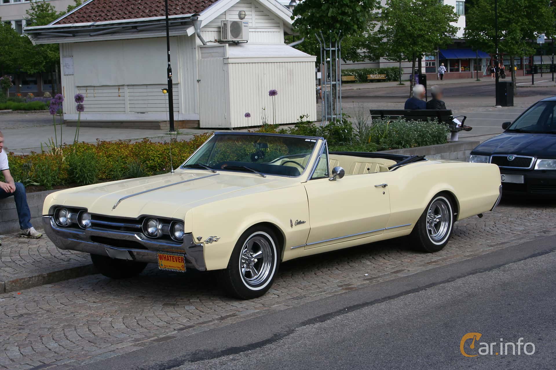 Oldsmobile Cutlass 5.4 V8 1st Generation Facelift, Automatic, 2-speed