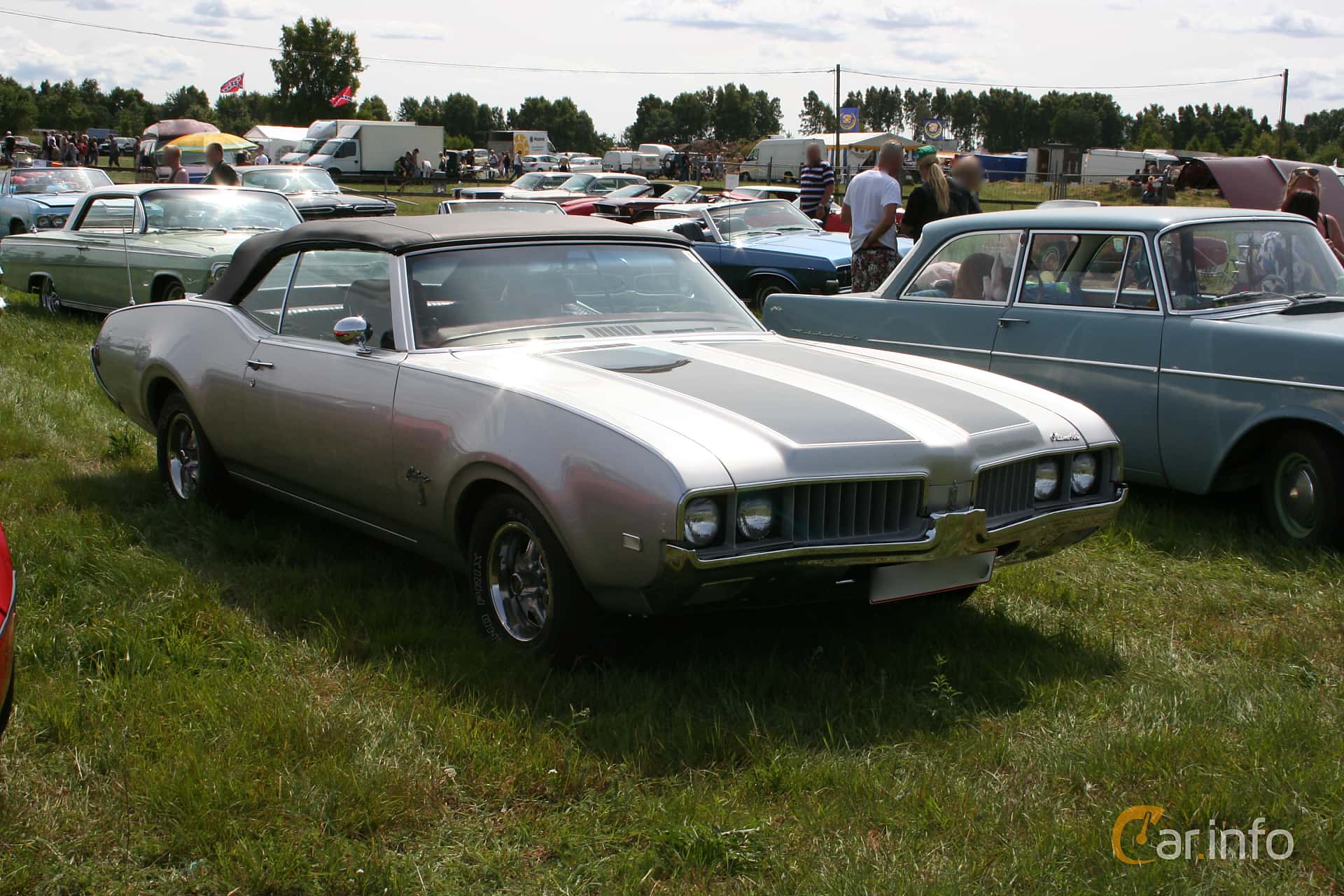 Oldsmobile Cutlass 5.7 V8 2nd Generation 1st Facelift, Manual, 3-speed