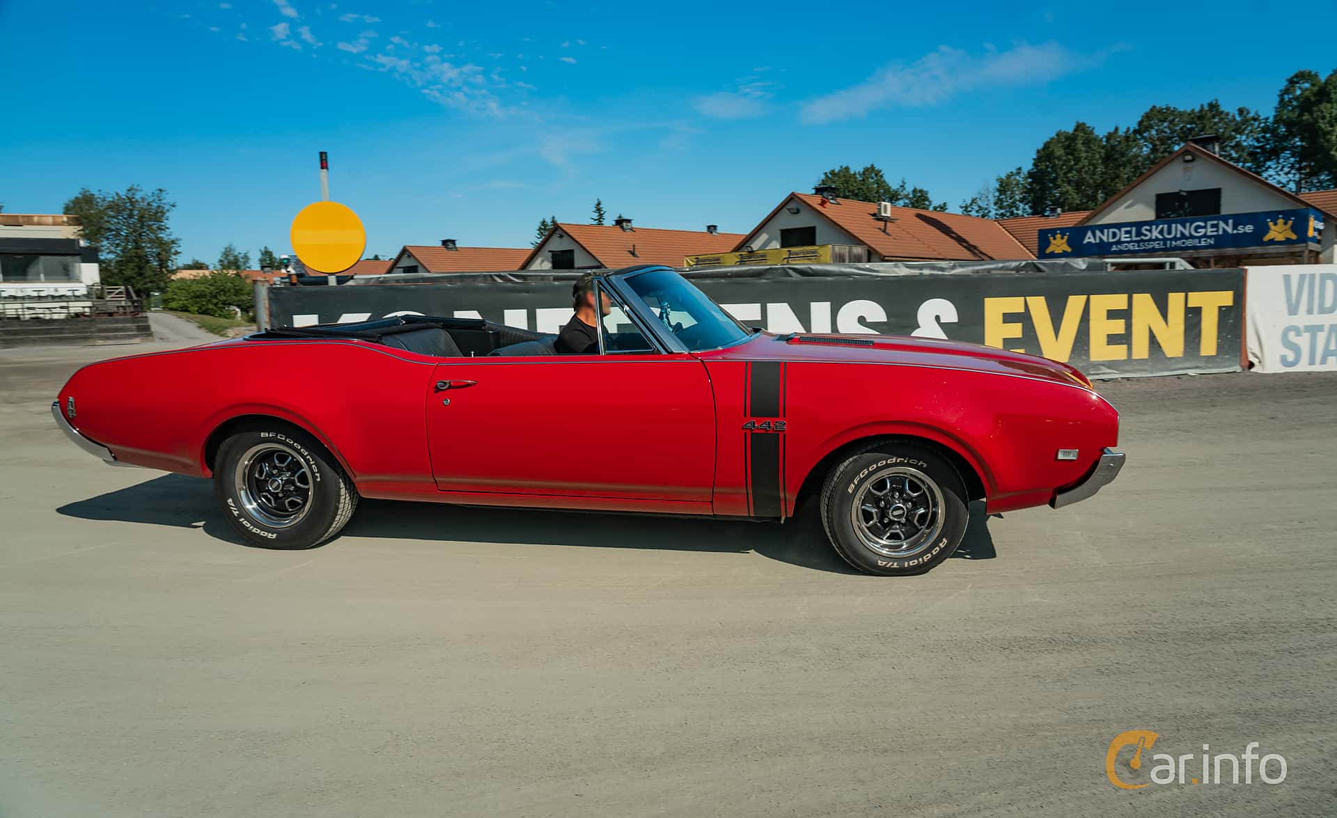 Oldsmobile Cutlass S Convertible 5.7 V8 Manual, 314hp, 1968