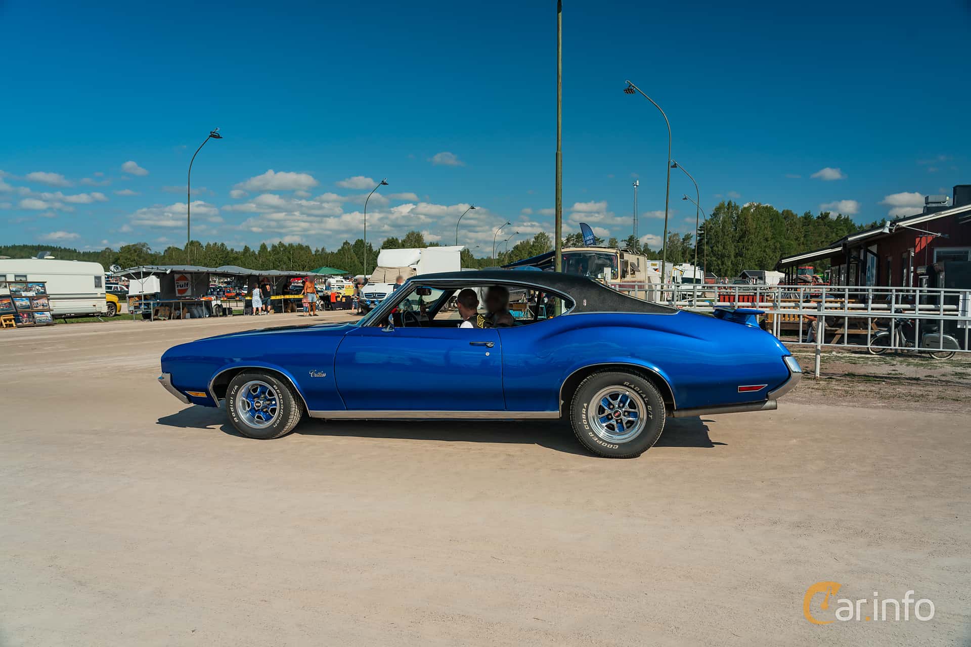 Oldsmobile Cutlass 5.7 V8 2nd Generation 3rd Facelift, Hydra-Matic, 3-speed
