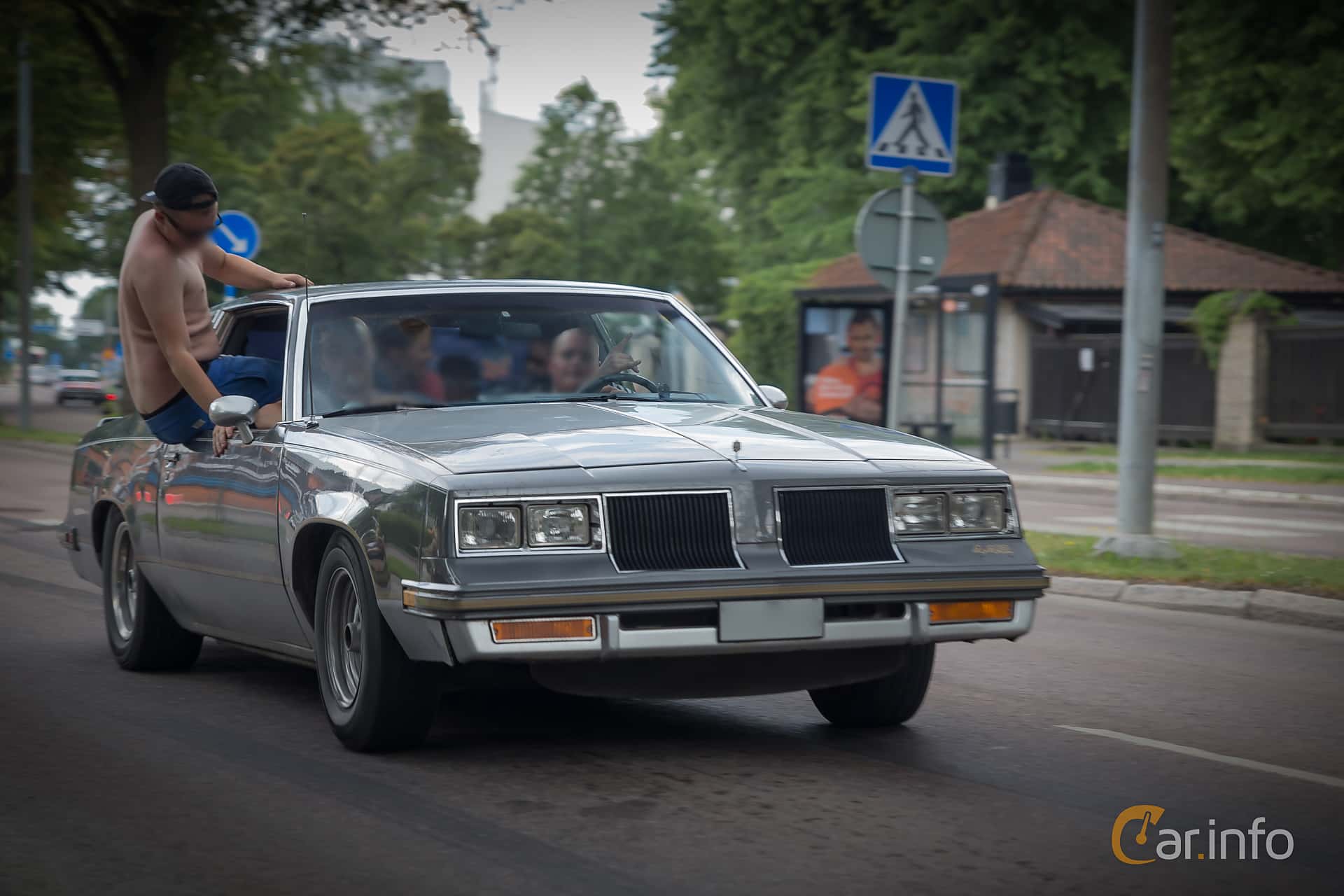 Oldsmobile Cutlass Supreme Hardtop Coupé 5.0 V8 Automatic, 140hp, 1986