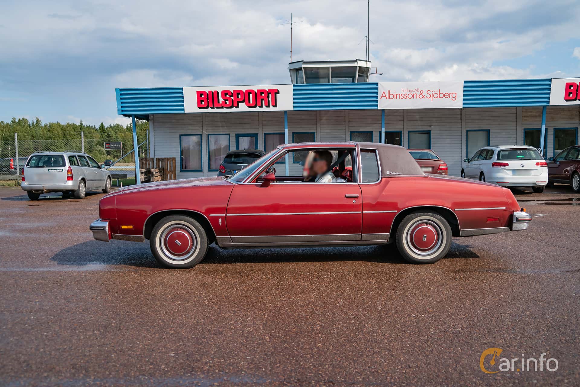Oldsmobile Cutlass 442 5.0 V8 Automatic, 183hp, 1986