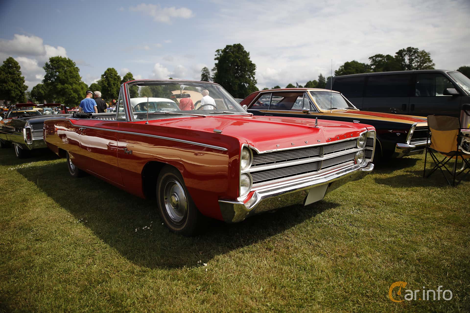 Plymouth Fury Hardtop Coupé 4th Generation Facelift 5.2 V8 TorqueFlite, 3-speed