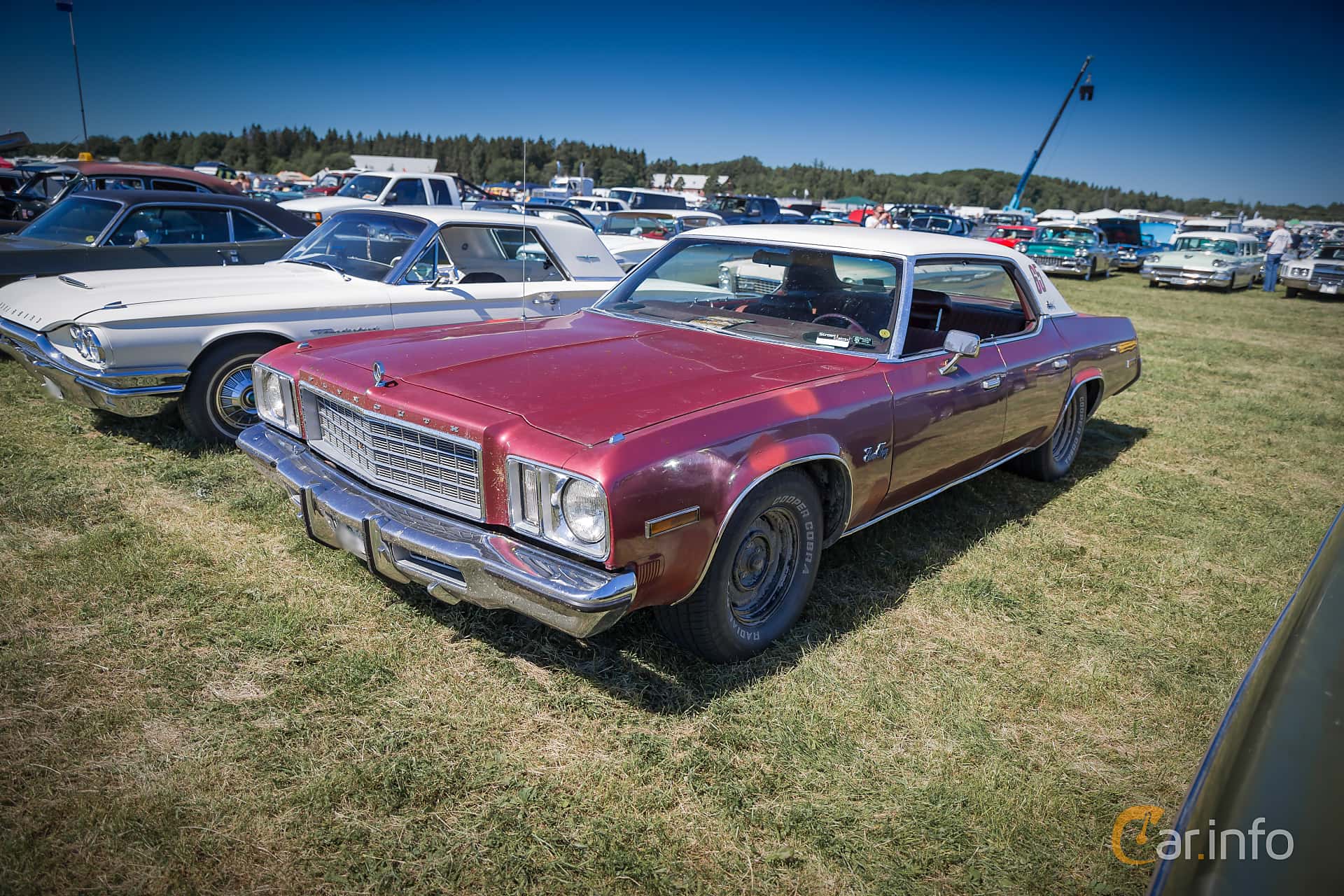 Plymouth Gran Fury Brougham 4-door Hardtop 6.6 V8 TorqueFlite, 238hp, 1975