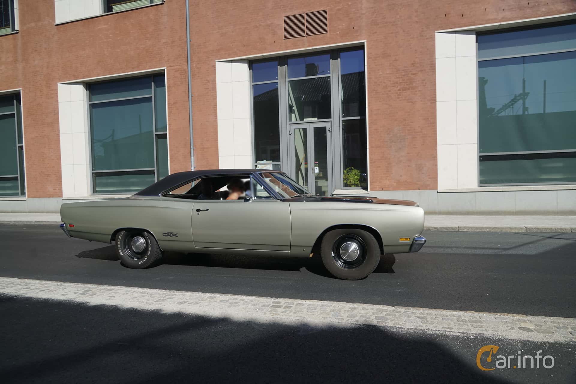 Plymouth GTX Hardtop 2nd Generation 7.2 V8 Manual, 4-speed
