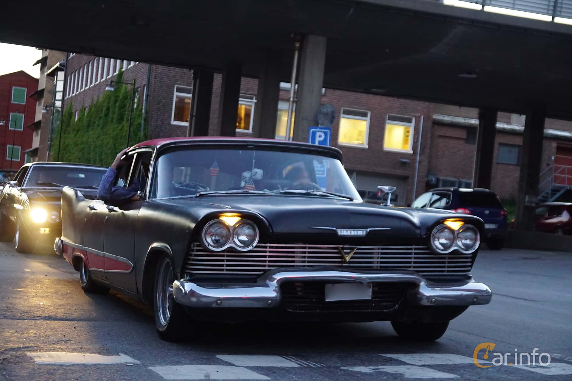 Plymouth Plaza 4-door Sedan 5.2 V8 Manual, 254hp, 1958