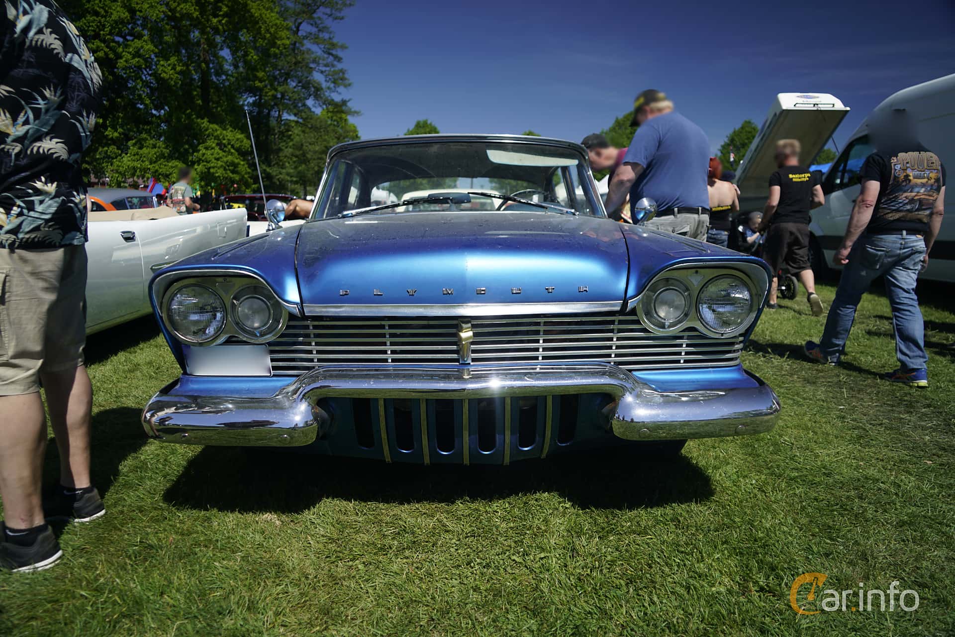 Plymouth Savoy 4-door Sedan 3.8 Manual, 134hp, 1957